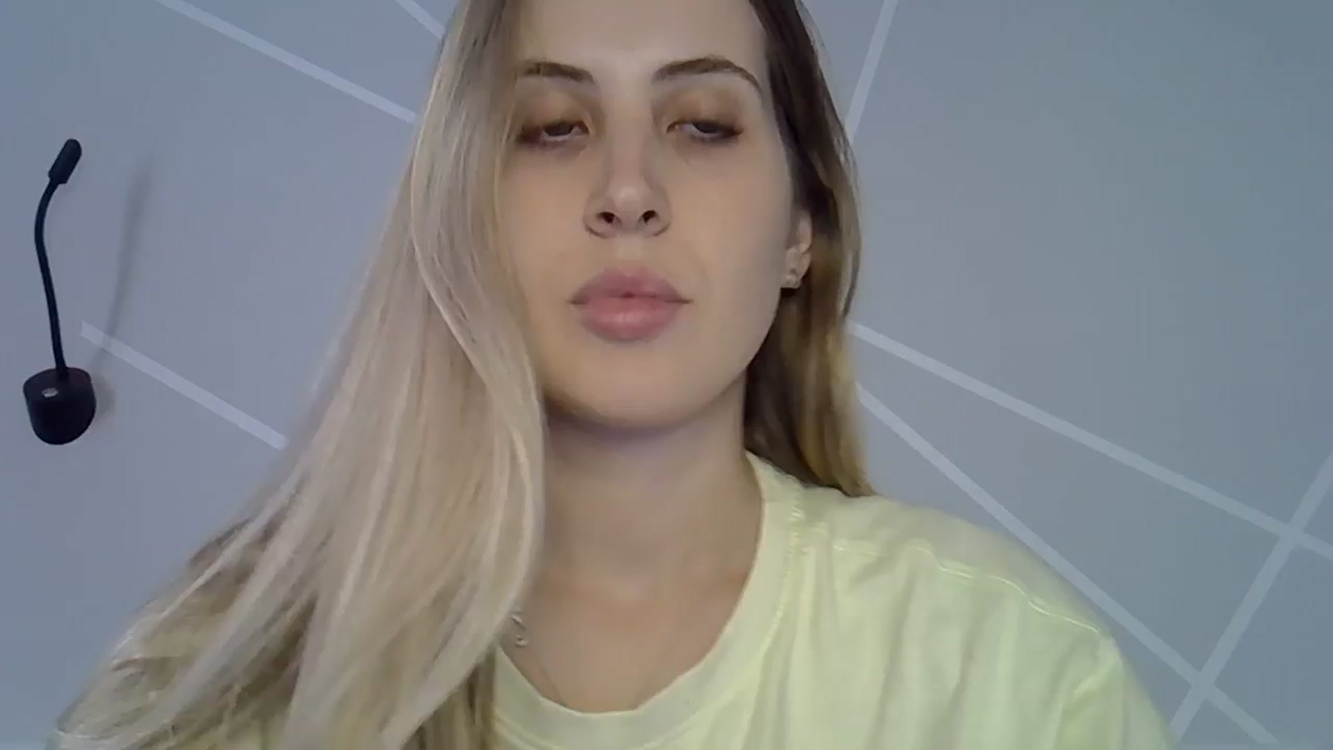 Gallery image thumbnail from MarryCox's myfreecams stream on, 09/13/2024, 12:43 image 1 of 20
