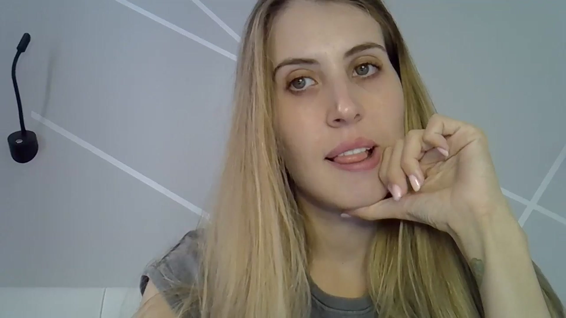 Gallery image thumbnail from MarryCox's myfreecams stream on, 09/16/2024, 12:44 image 9 of 20