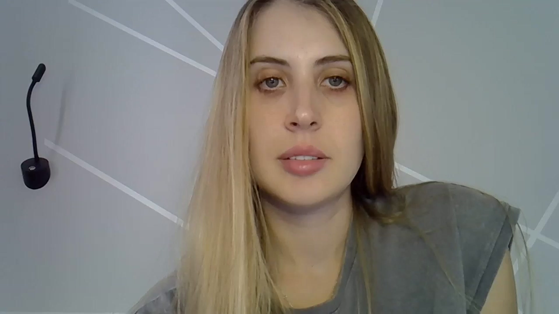 Gallery image thumbnail from MarryCox's myfreecams stream on, 09/16/2024, 12:44 image 10 of 20