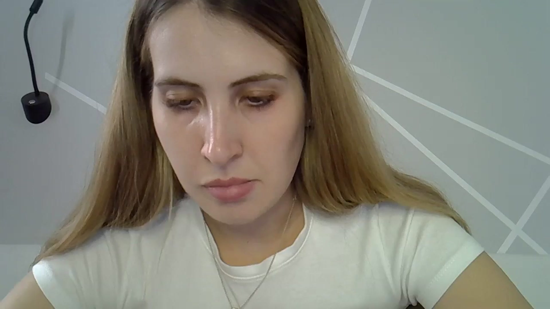 Gallery image thumbnail from MarryCox's myfreecams stream on, 09/24/2024, 13:37 image 3 of 20