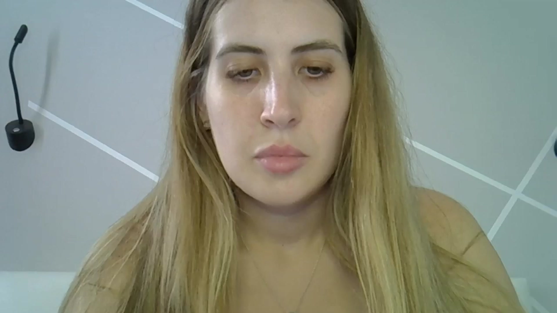 Gallery image thumbnail from MarryCox's myfreecams stream on, 09/27/2024, 12:36 image 14 of 20
