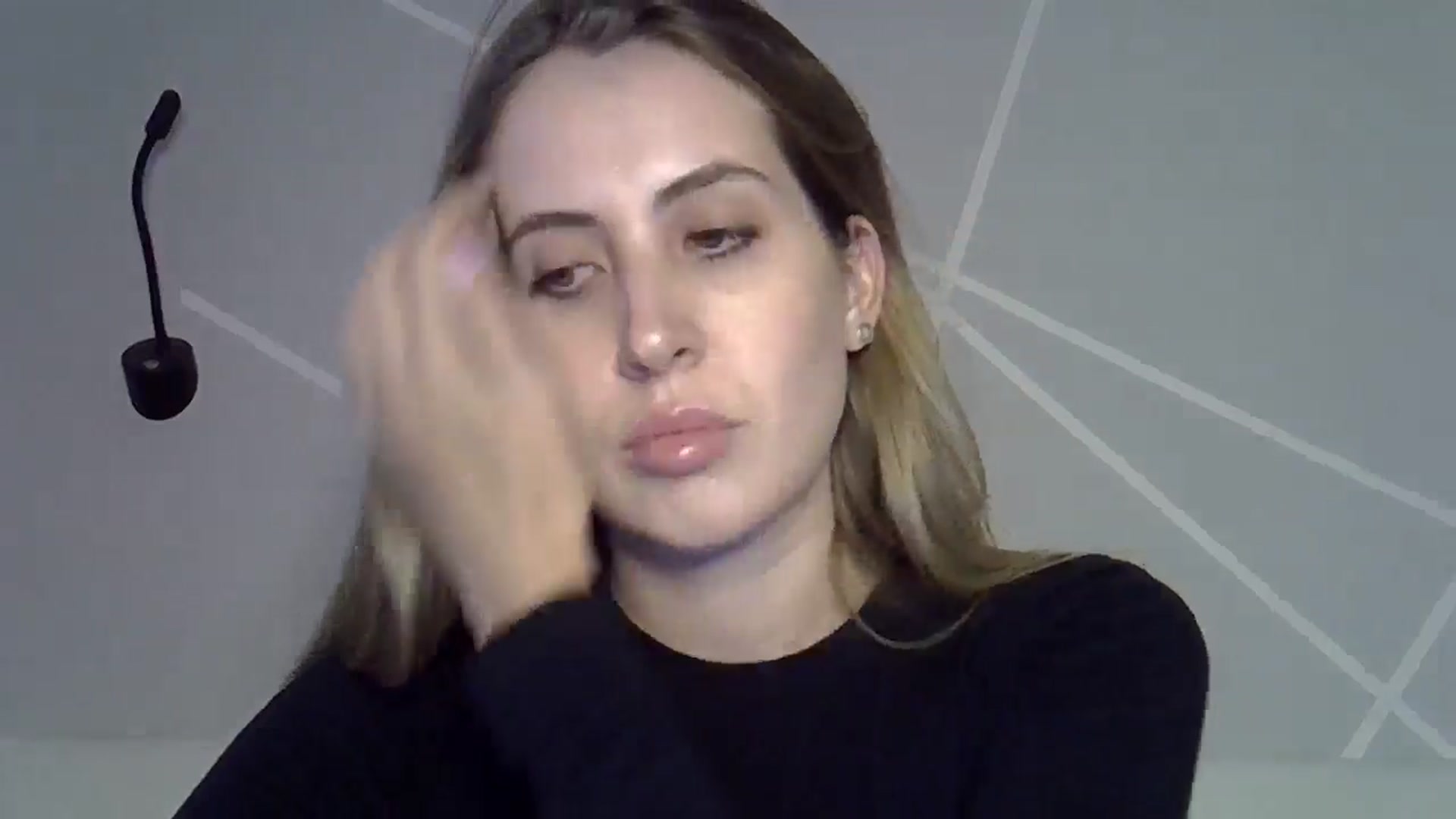 Gallery image thumbnail from MarryCox's myfreecams stream on, 10/02/2024, 13:50 image 16 of 20