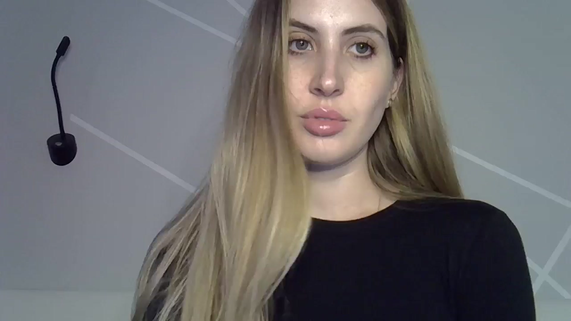 Gallery image thumbnail from MarryCox's myfreecams stream on, 10/02/2024, 13:50 image 4 of 20