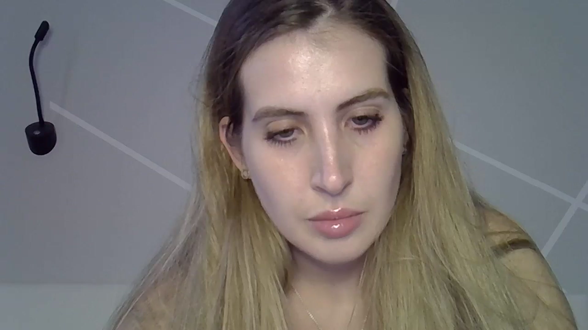 Gallery image thumbnail from MarryCox's myfreecams stream on, 10/03/2024, 13:43 image 13 of 20
