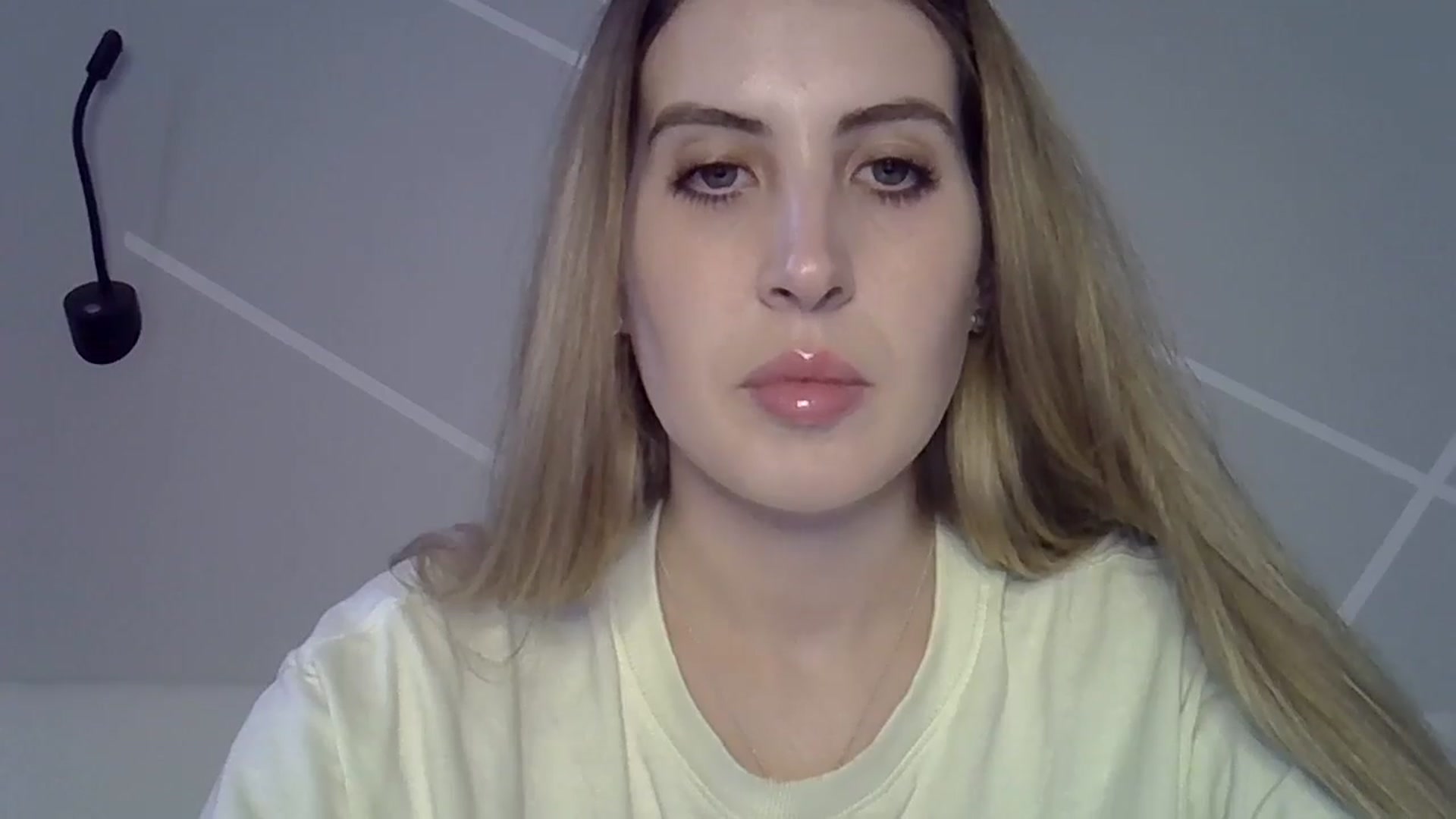 Gallery image thumbnail from MarryCox's myfreecams stream on, 10/03/2024, 13:43 image 8 of 20