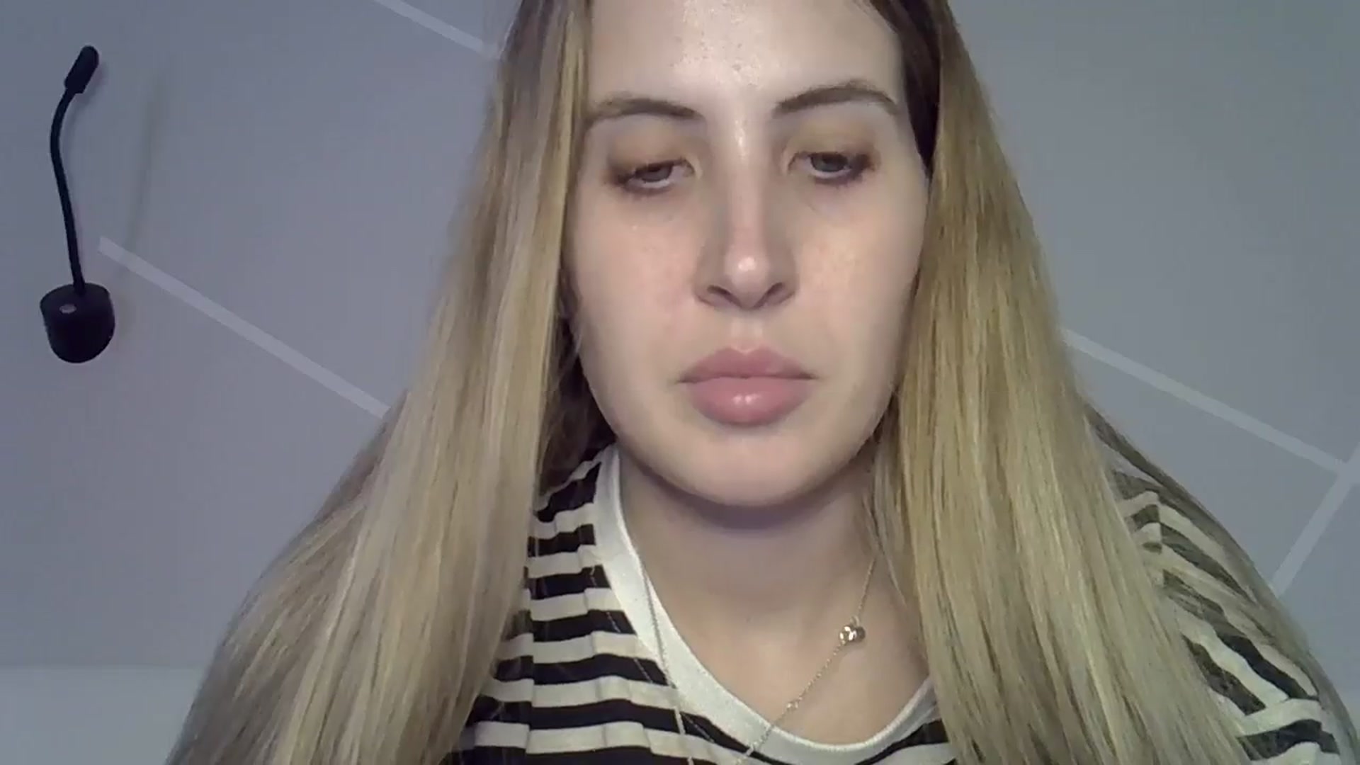 Gallery image thumbnail from MarryCox's myfreecams stream on, 10/04/2024, 13:40 image 5 of 20