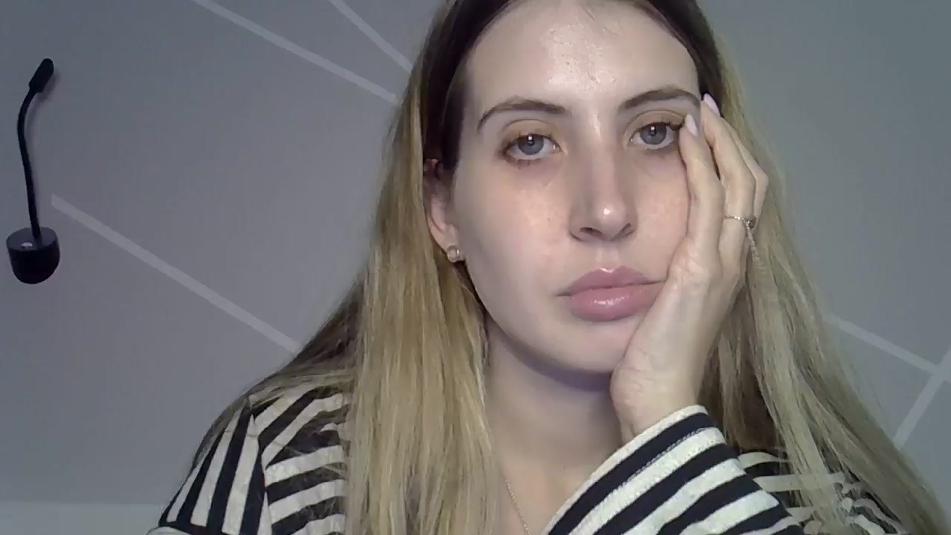 Gallery image thumbnail from MarryCox's myfreecams stream on, 10/07/2024, 14:23 image 2 of 20