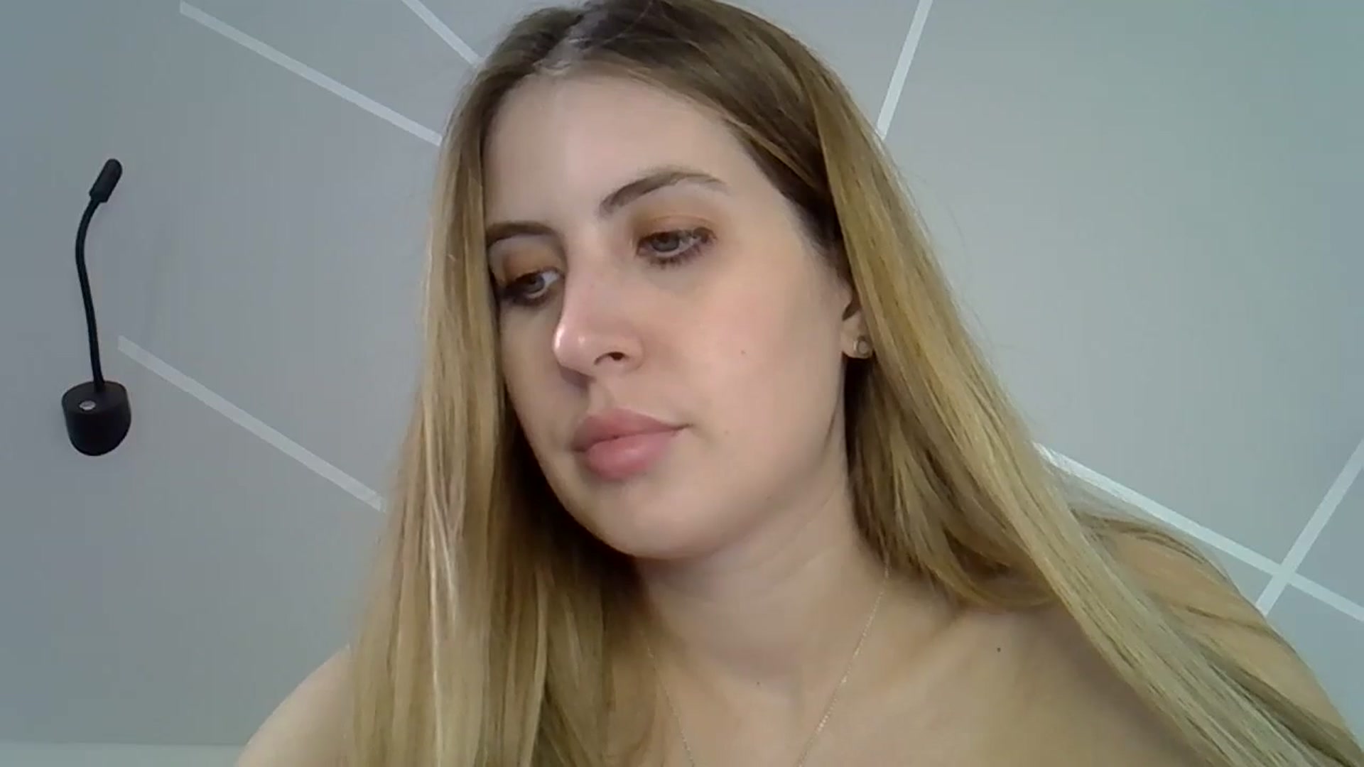 Gallery image thumbnail from MarryCox's myfreecams stream on, 10/08/2024, 12:51 image 19 of 20
