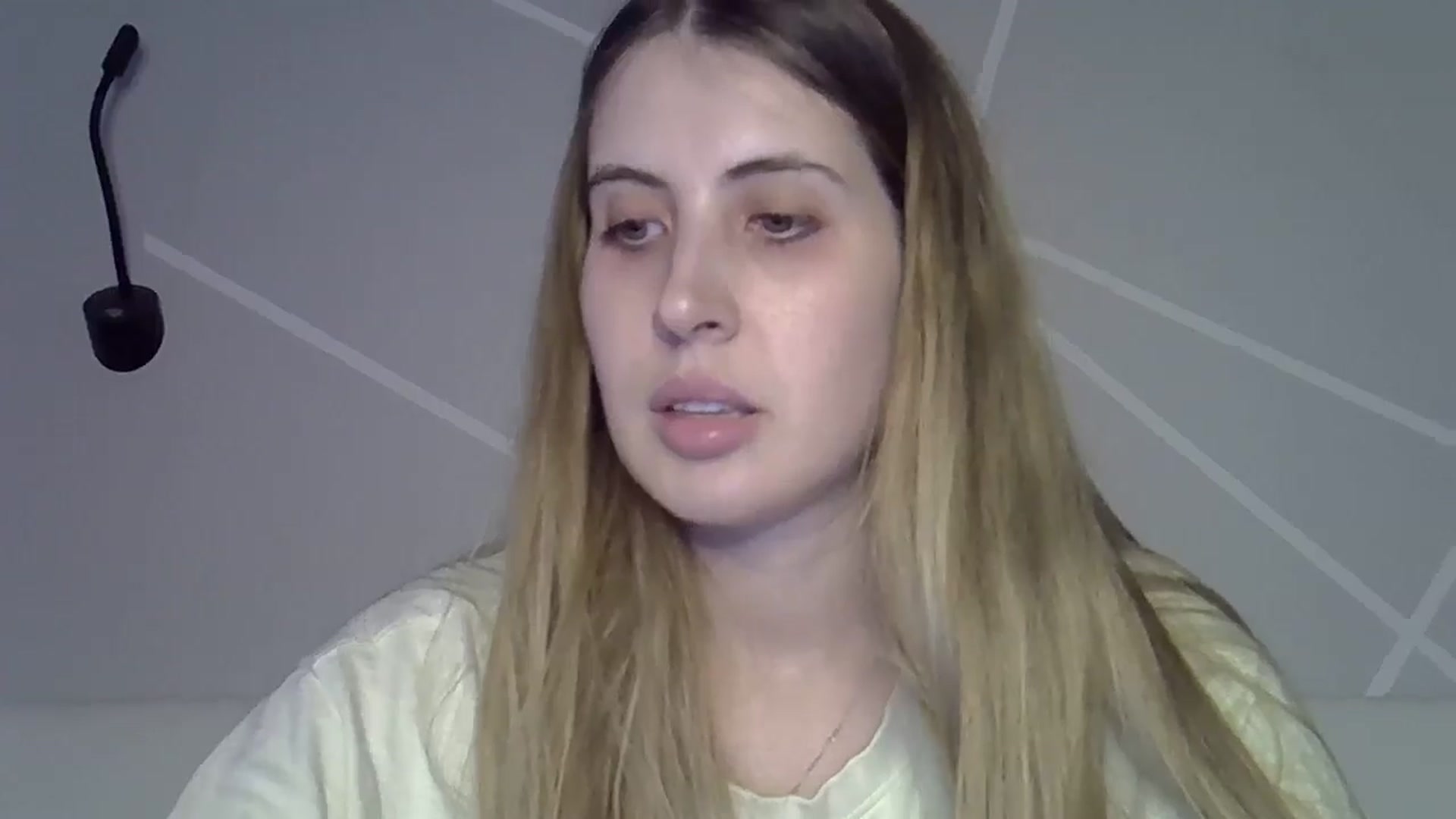 Gallery image thumbnail from MarryCox's myfreecams stream on, 10/10/2024, 15:05 image 15 of 20