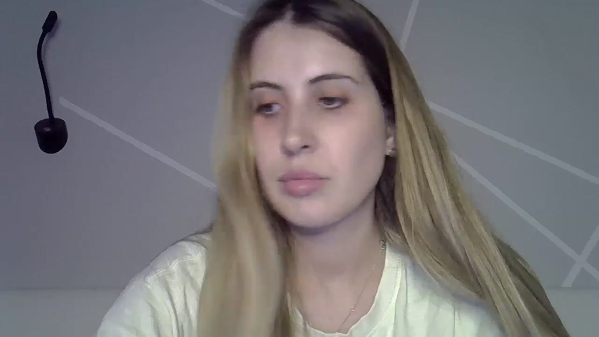 Gallery image thumbnail from MarryCox's myfreecams stream on, 10/10/2024, 15:05 image 8 of 20