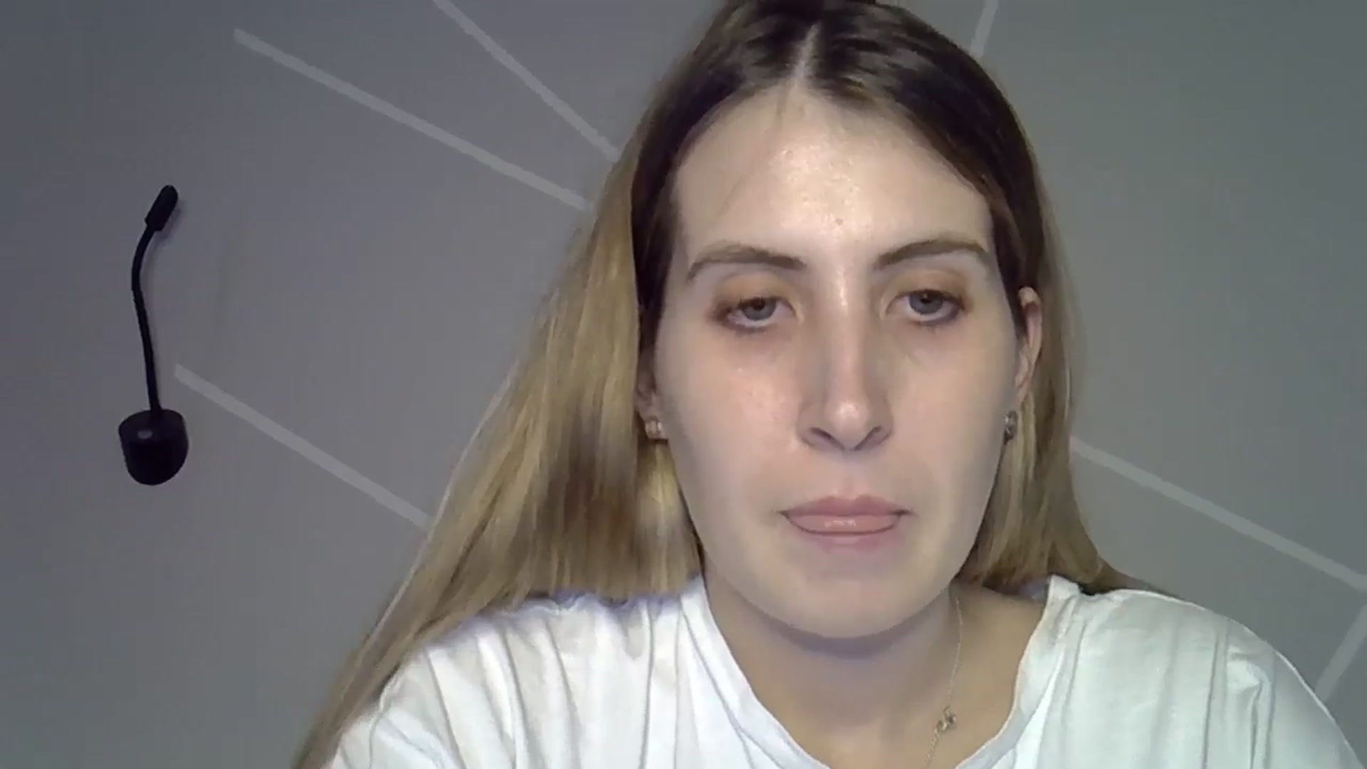 Gallery image thumbnail from MarryCox's myfreecams stream on, 10/11/2024, 13:28 image 10 of 20
