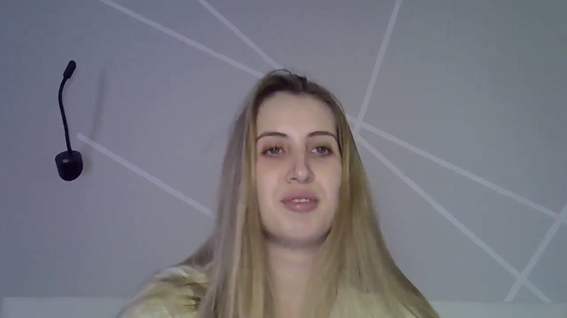 Gallery image thumbnail from MarryCox's myfreecams stream on, 10/14/2024, 13:26 image 4 of 20