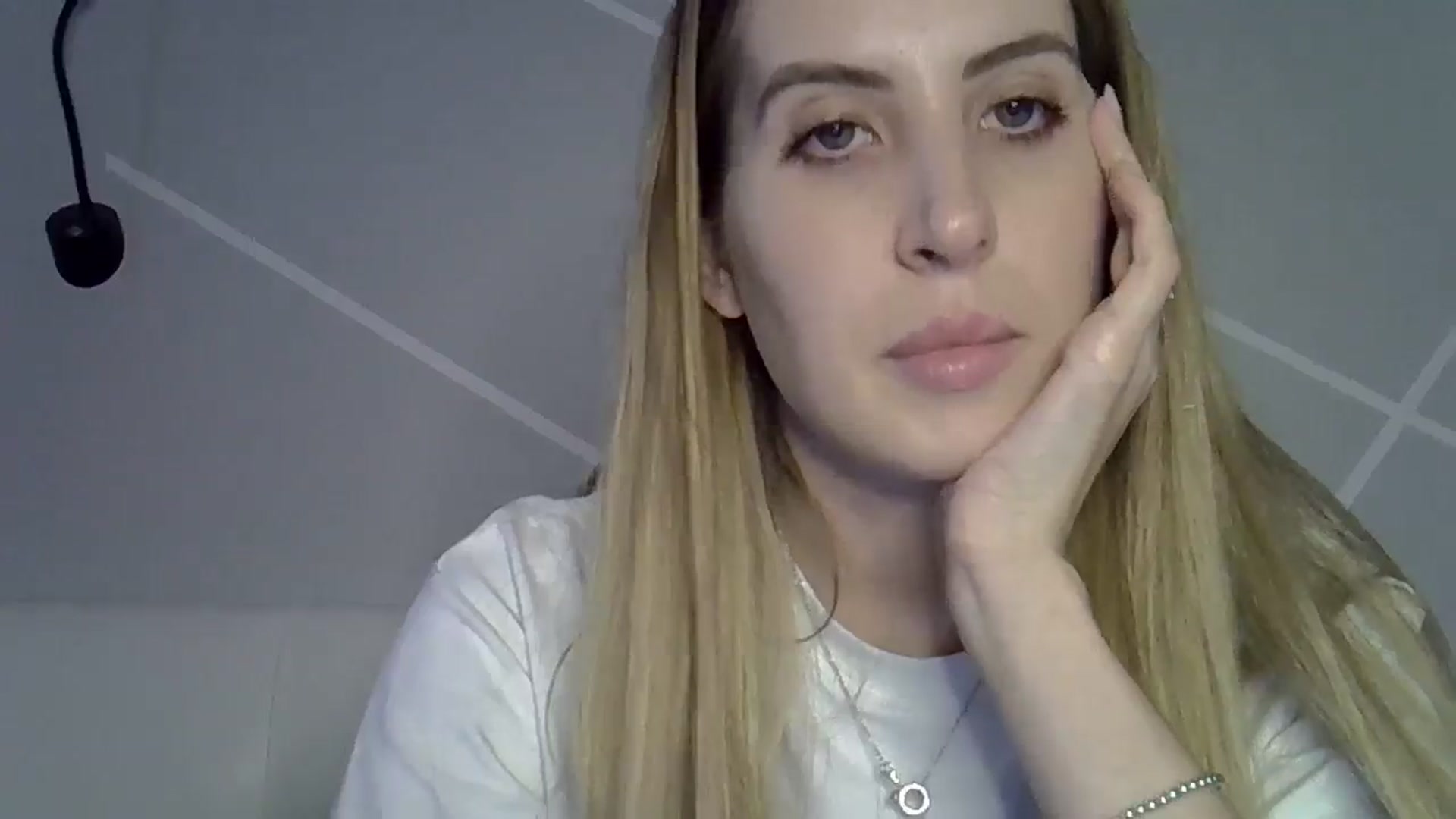 Gallery image thumbnail from MarryCox's myfreecams stream on, 11/01/2024, 14:03 image 19 of 20