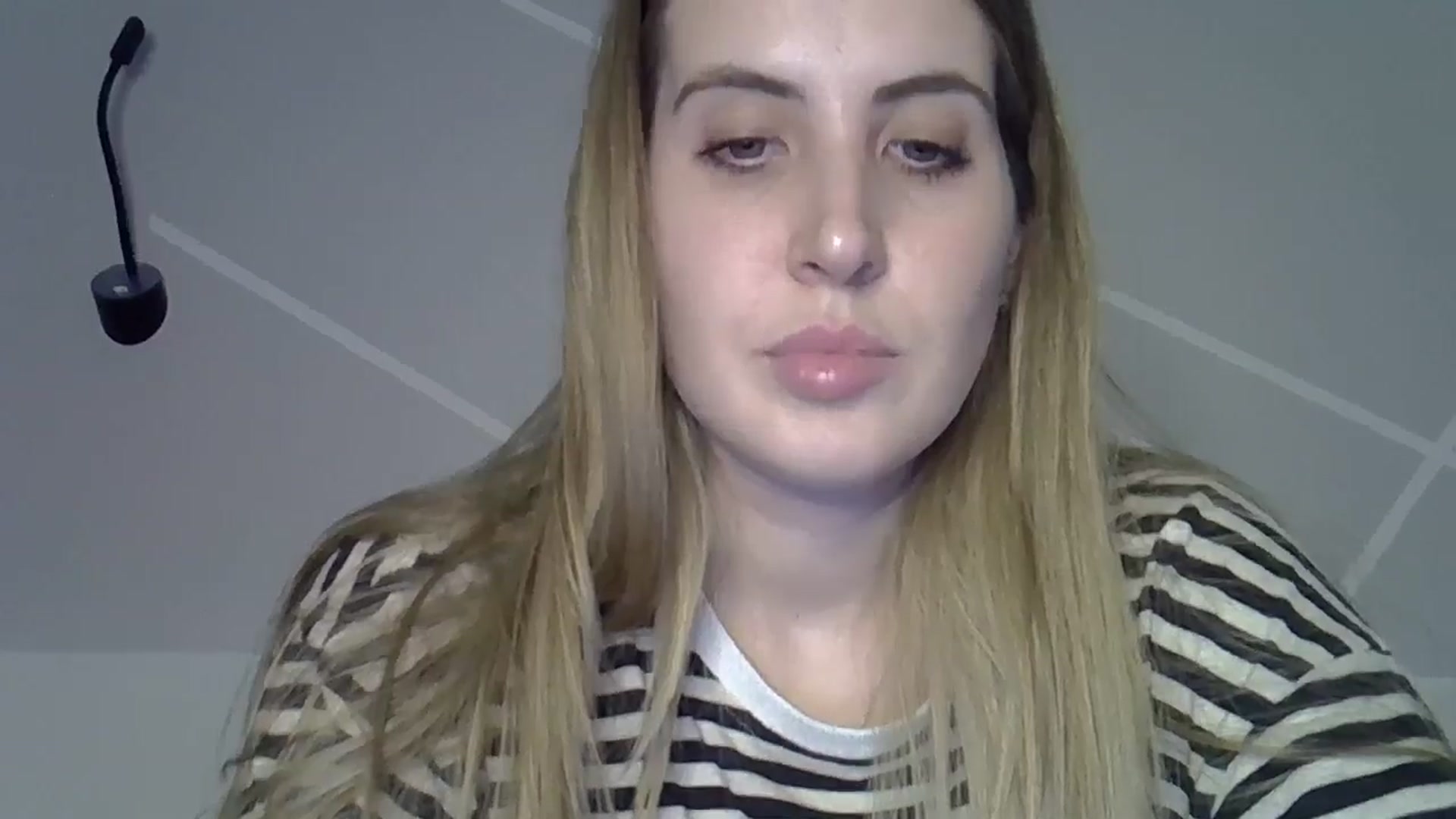 Gallery image thumbnail from MarryCox's myfreecams stream on, 11/04/2024, 15:19 image 18 of 20