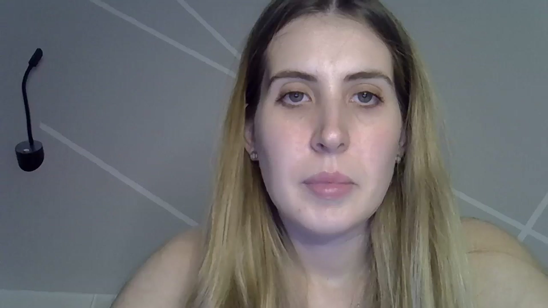 Gallery image thumbnail from MarryCox's myfreecams stream on, 11/08/2024, 14:48 image 14 of 20