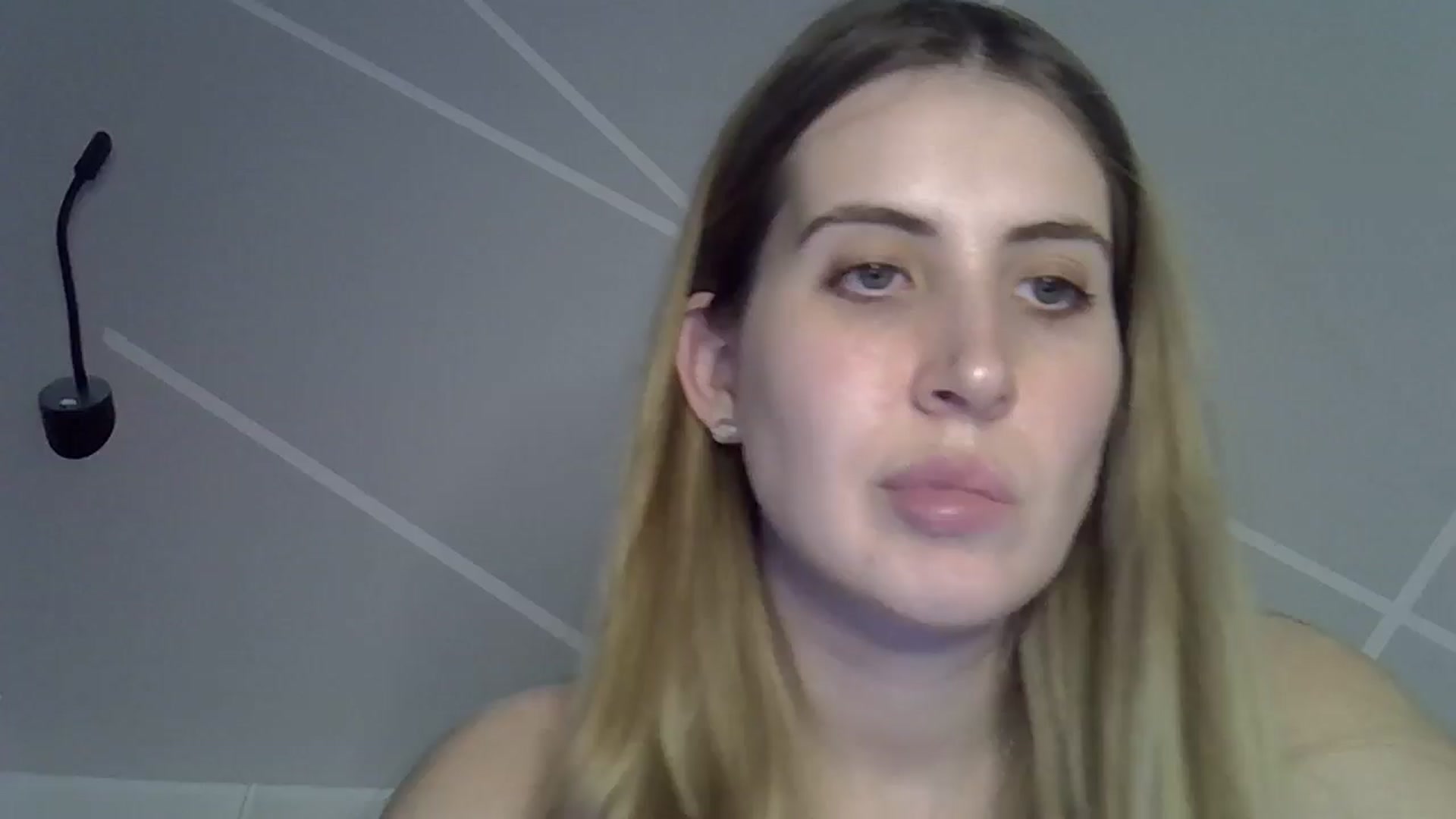 Gallery image thumbnail from MarryCox's myfreecams stream on, 11/08/2024, 14:48 image 15 of 20