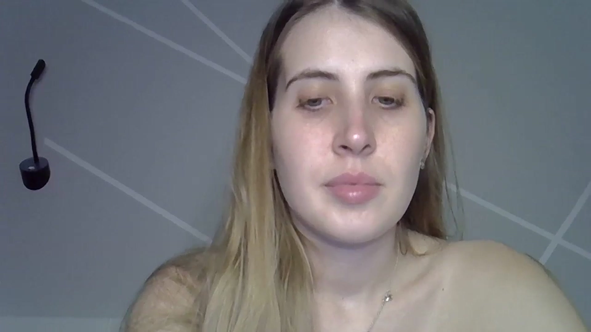 Gallery image thumbnail from MarryCox's myfreecams stream on, 11/11/2024, 13:40 image 15 of 20