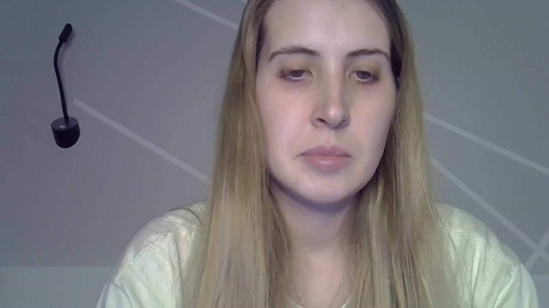 Gallery image thumbnail from MarryCox's myfreecams stream on, 11/13/2024, 13:43 image 16 of 20