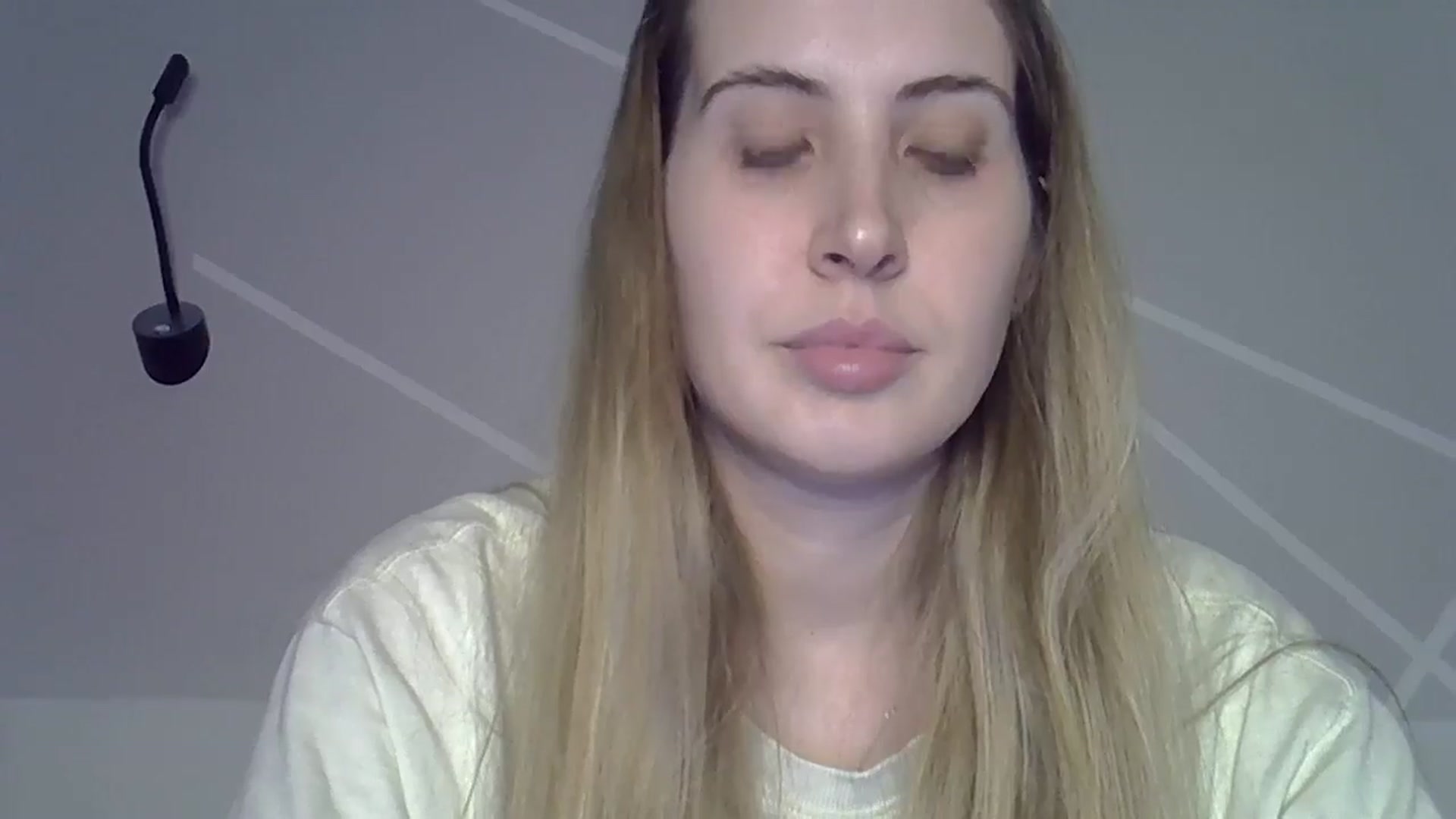 Gallery image thumbnail from MarryCox's myfreecams stream on, 11/13/2024, 13:43 image 6 of 20