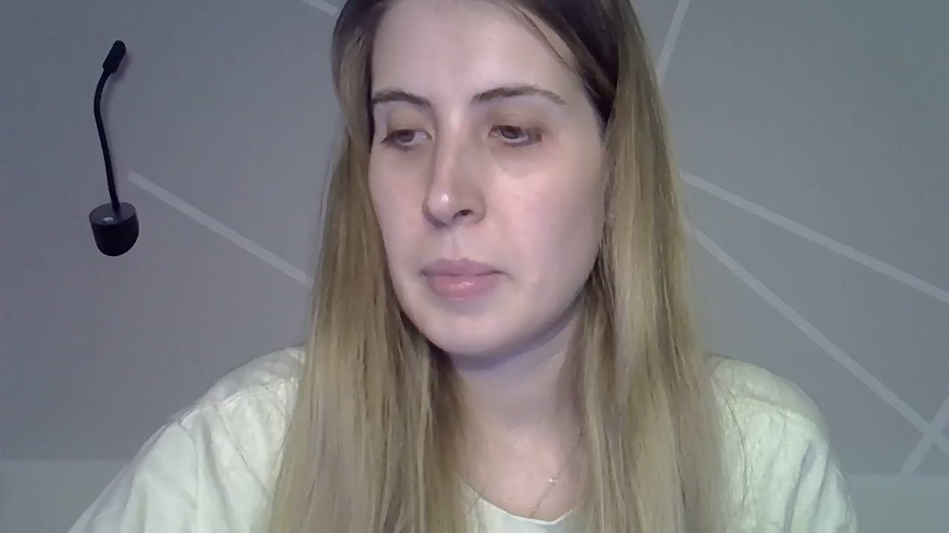 Gallery image thumbnail from MarryCox's myfreecams stream on, 11/13/2024, 13:43 image 14 of 20