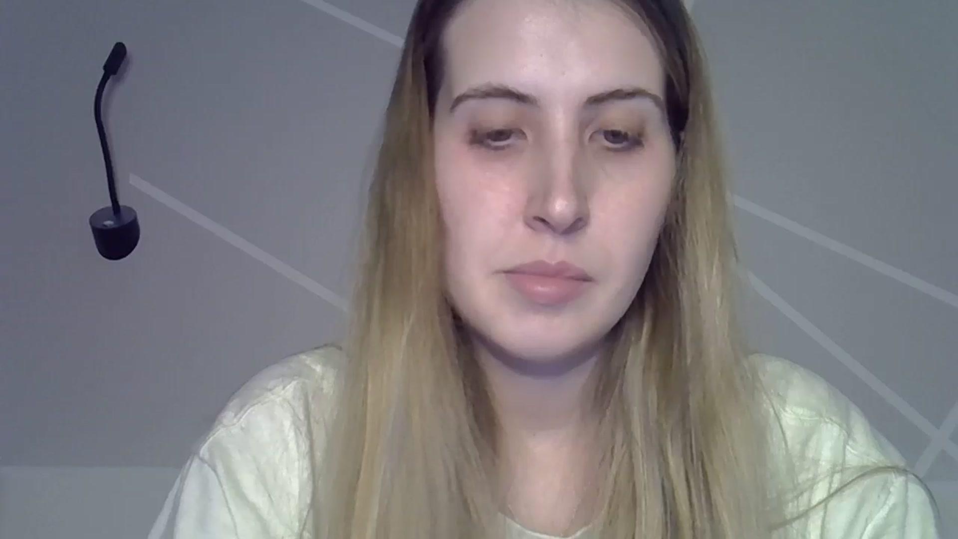 Gallery image thumbnail from MarryCox's myfreecams stream on, 11/13/2024, 13:43 image 10 of 20