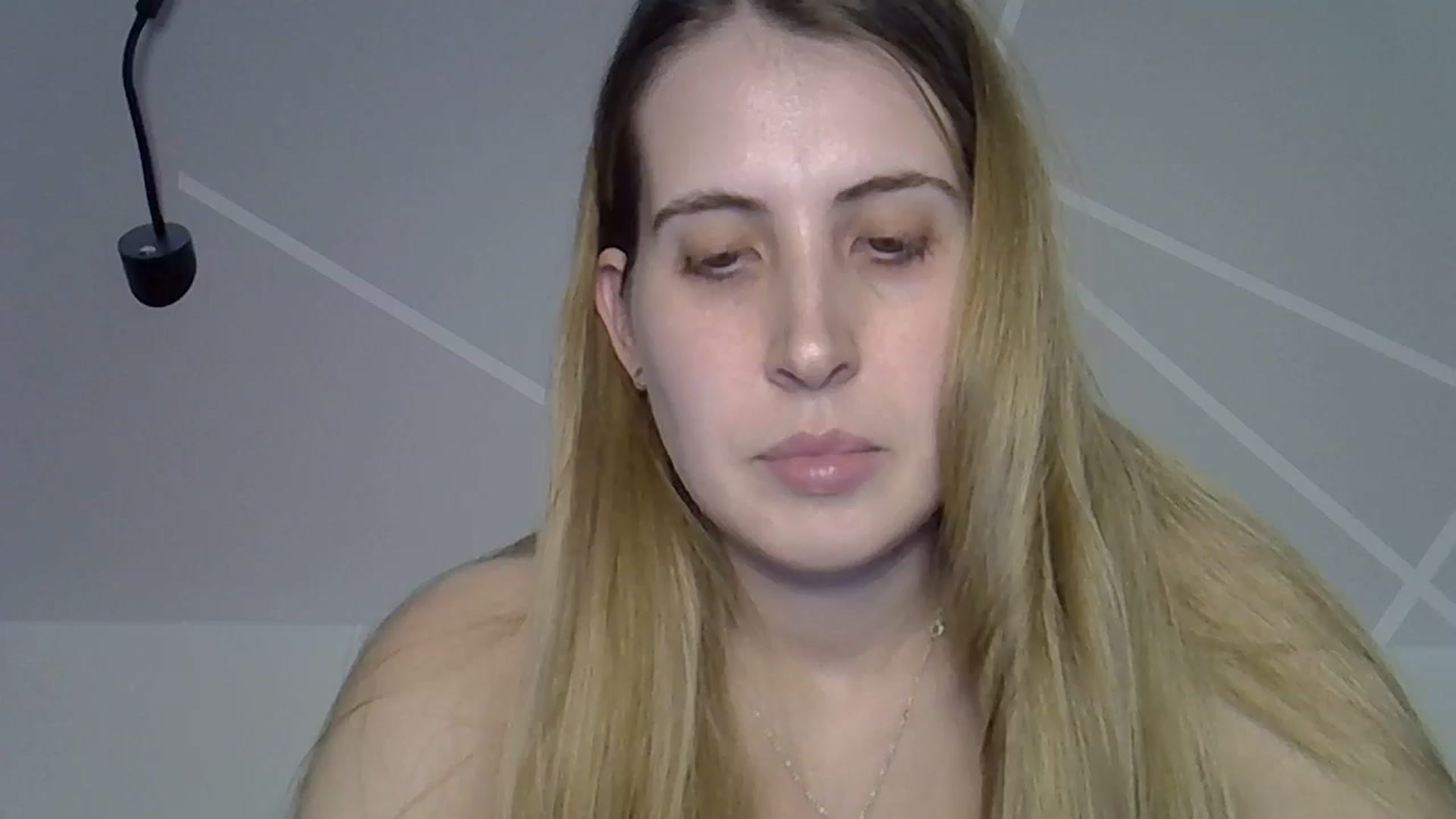 Gallery image thumbnail from MarryCox's myfreecams stream on, 11/13/2024, 15:00 image 7 of 20
