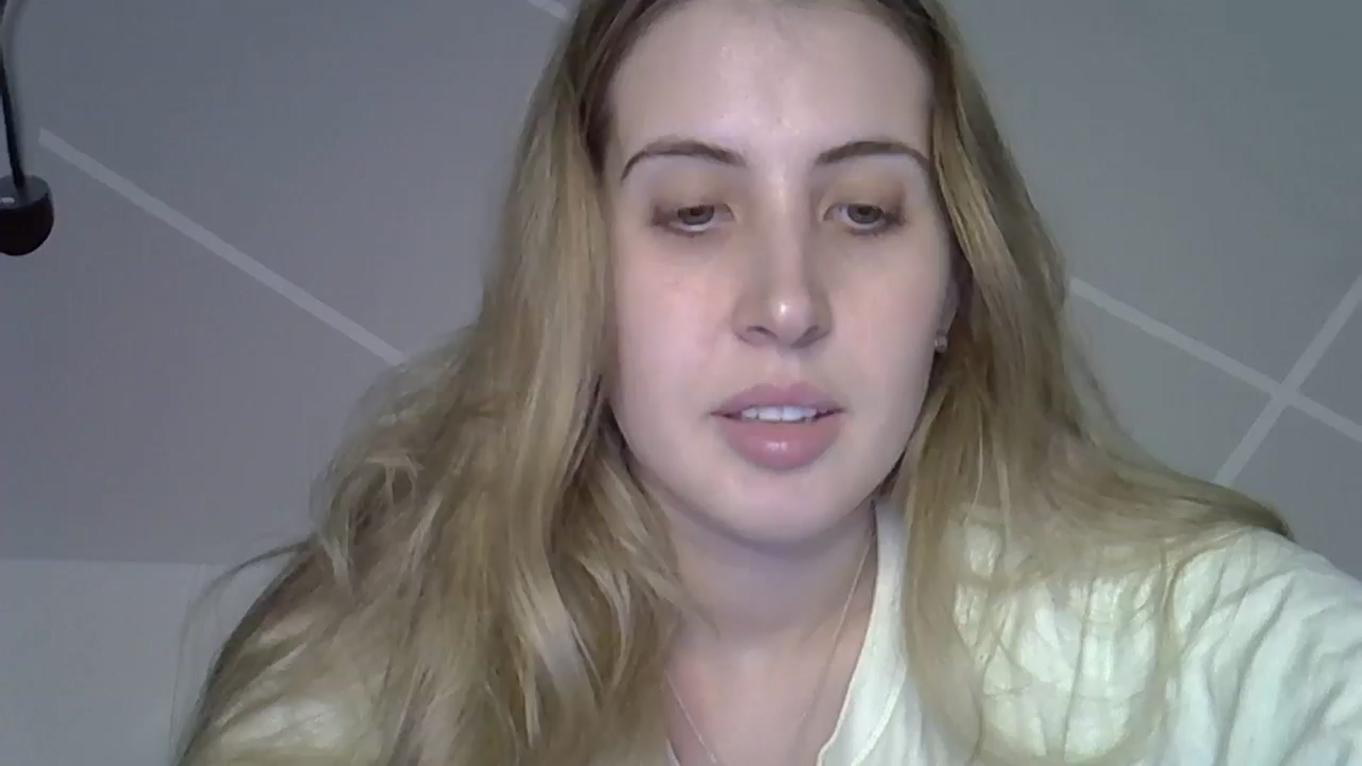 Gallery image thumbnail from MarryCox's myfreecams stream on, 11/14/2024, 14:31 image 19 of 20
