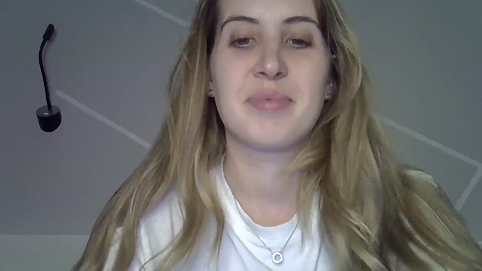 Gallery image thumbnail from MarryCox's myfreecams stream on, 11/15/2024, 13:58 image 7 of 20