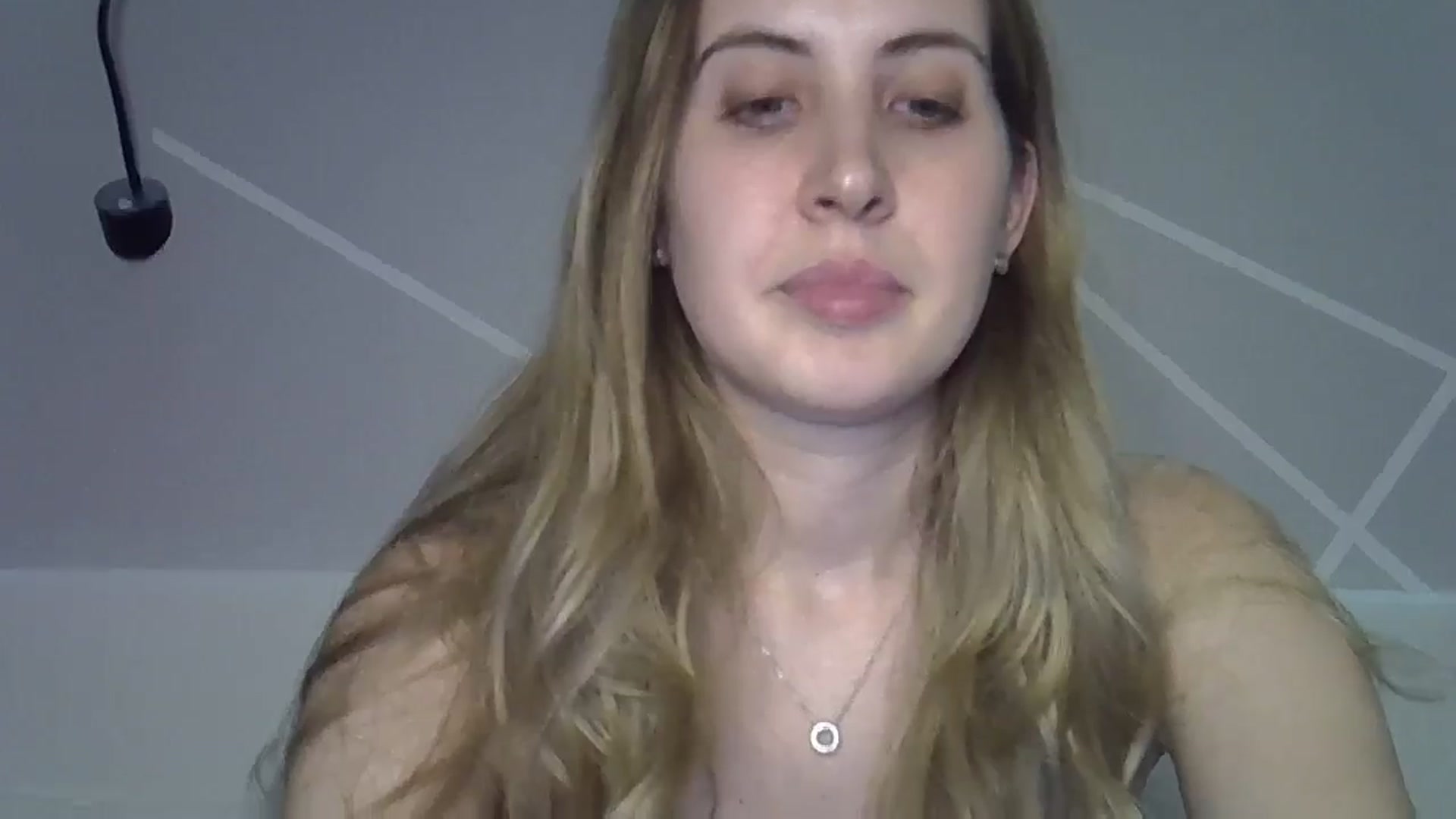 Gallery image thumbnail from MarryCox's myfreecams stream on, 11/15/2024, 13:58 image 17 of 20