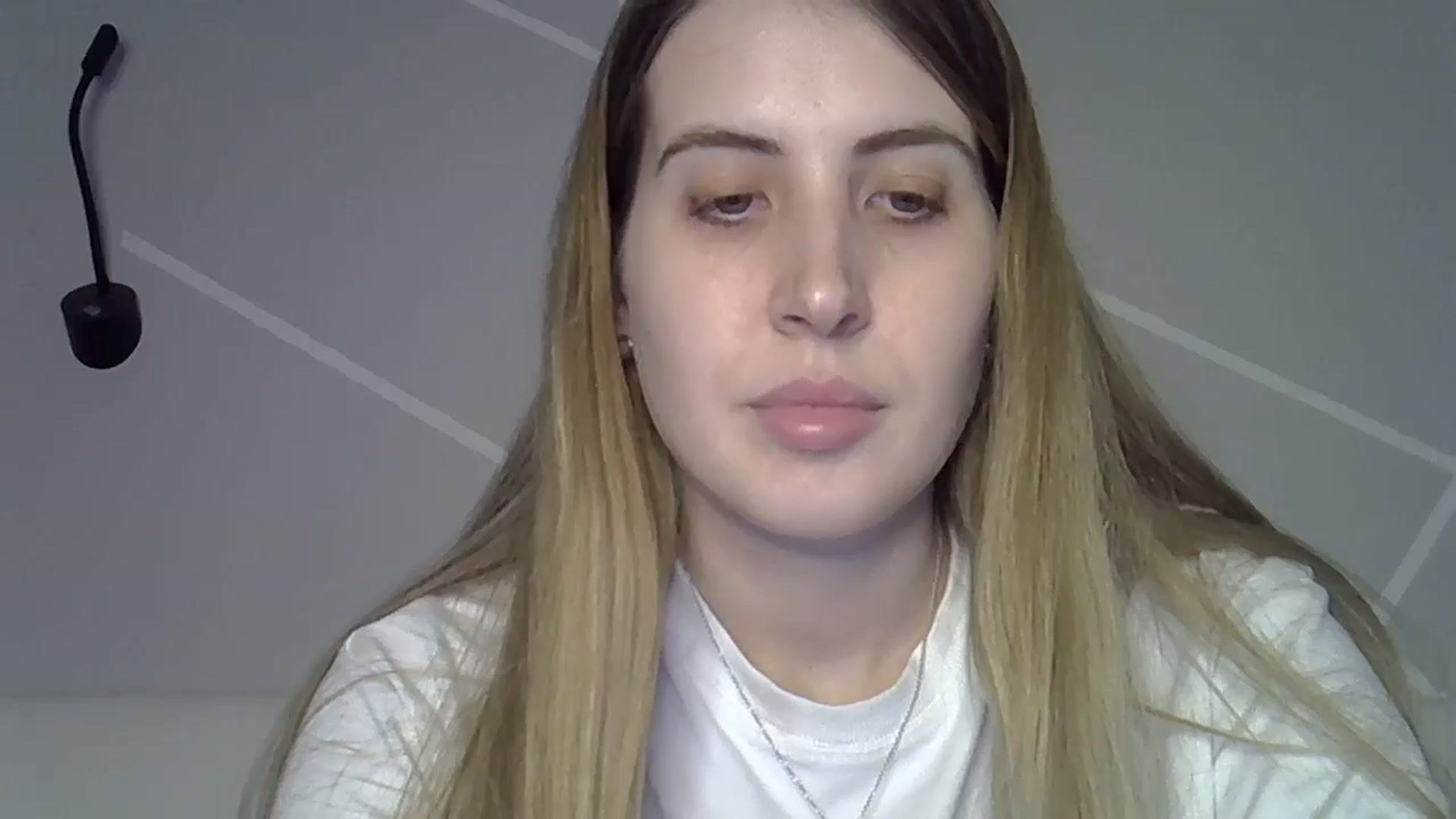 Gallery image thumbnail from MarryCox's myfreecams stream on, 11/16/2024, 13:46 image 10 of 20