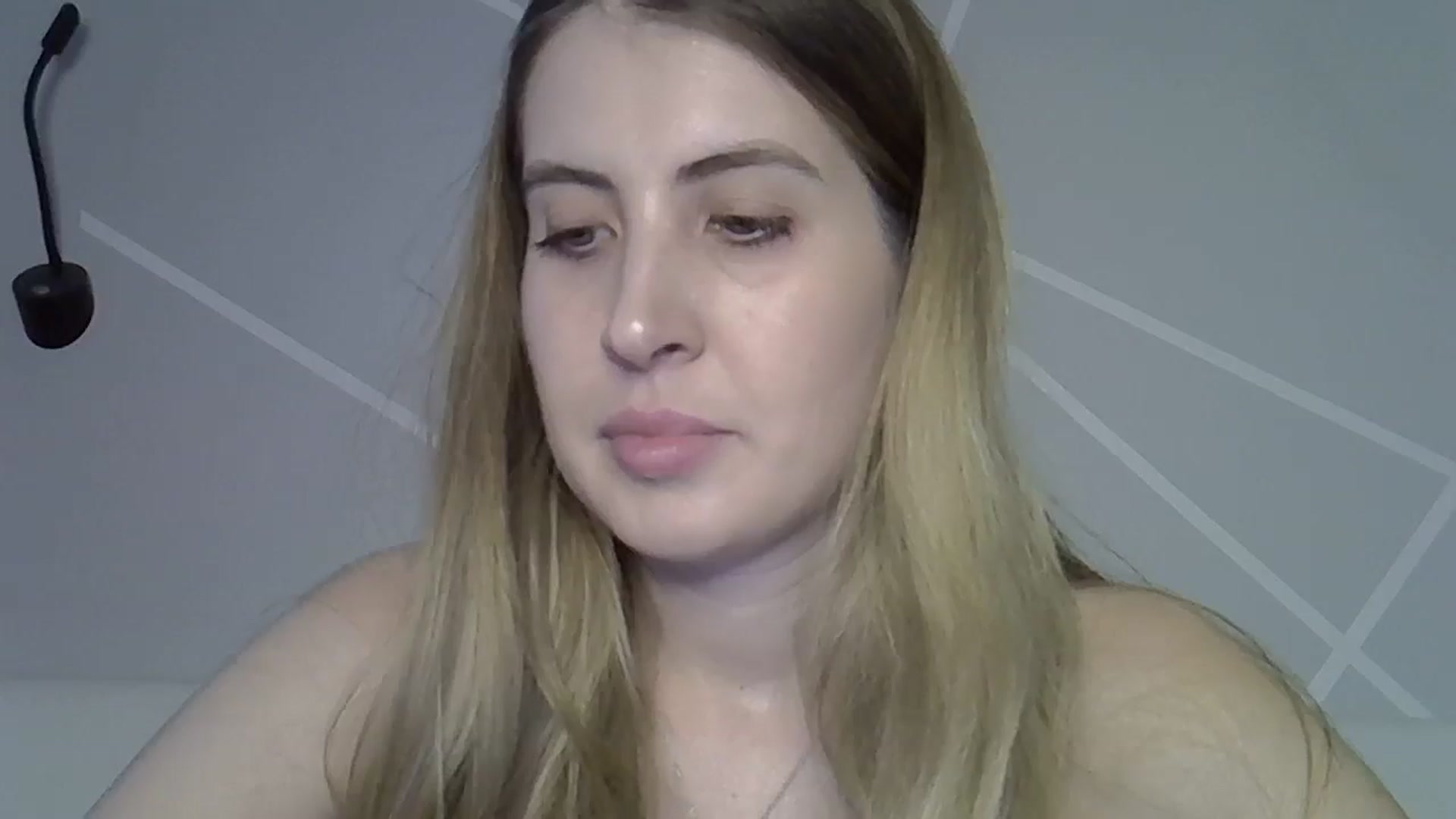 Gallery image thumbnail from MarryCox's myfreecams stream on, 11/19/2024, 14:04 image 4 of 20