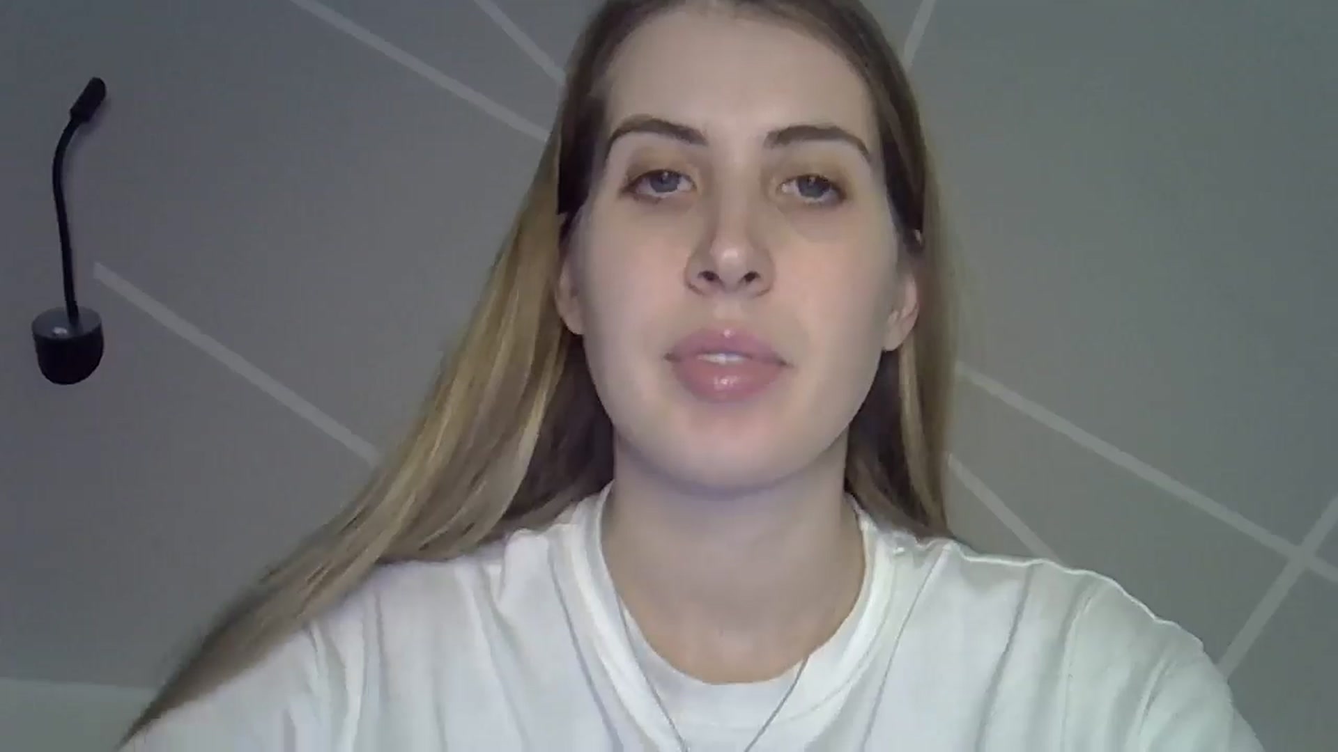 Gallery image thumbnail from MarryCox's myfreecams stream on, 11/20/2024, 14:57 image 4 of 20