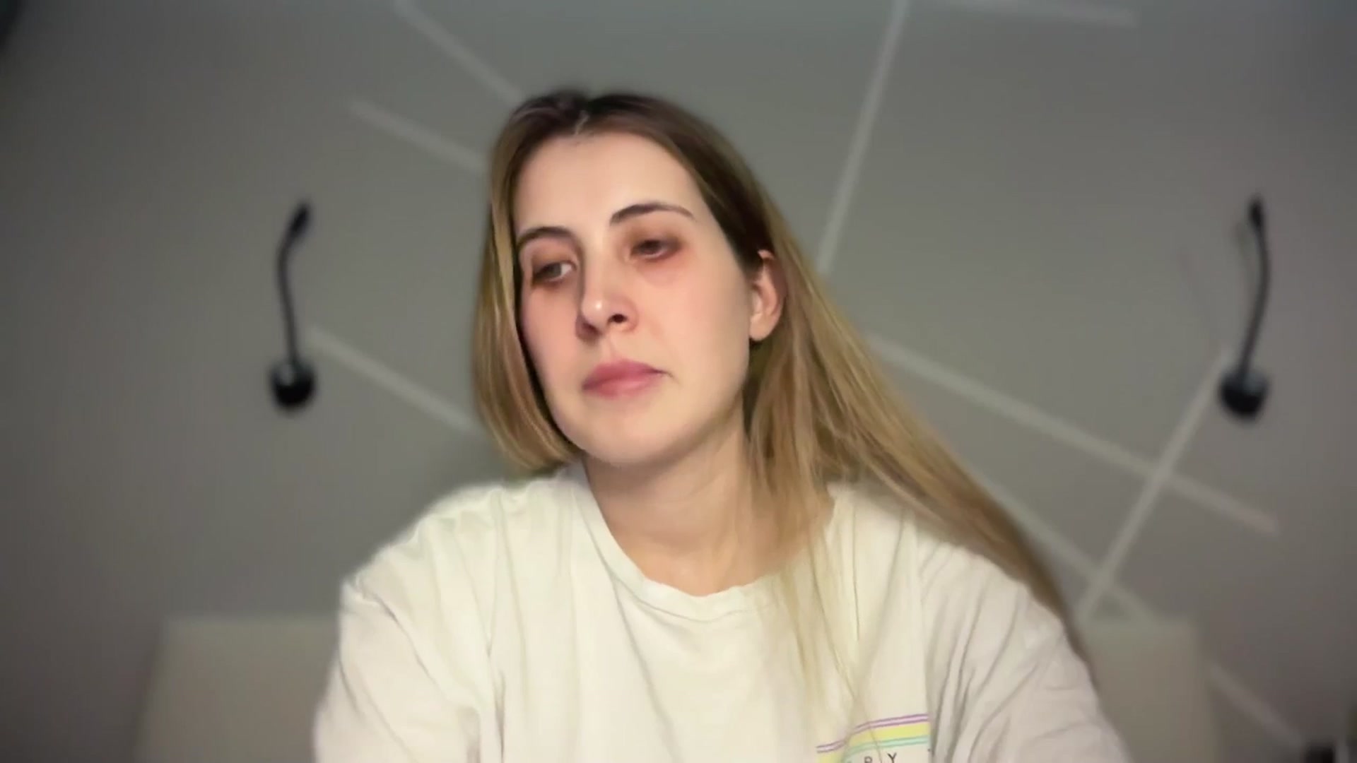 Gallery image thumbnail from MarryCox's myfreecams stream on, 11/21/2024, 16:00 image 9 of 20