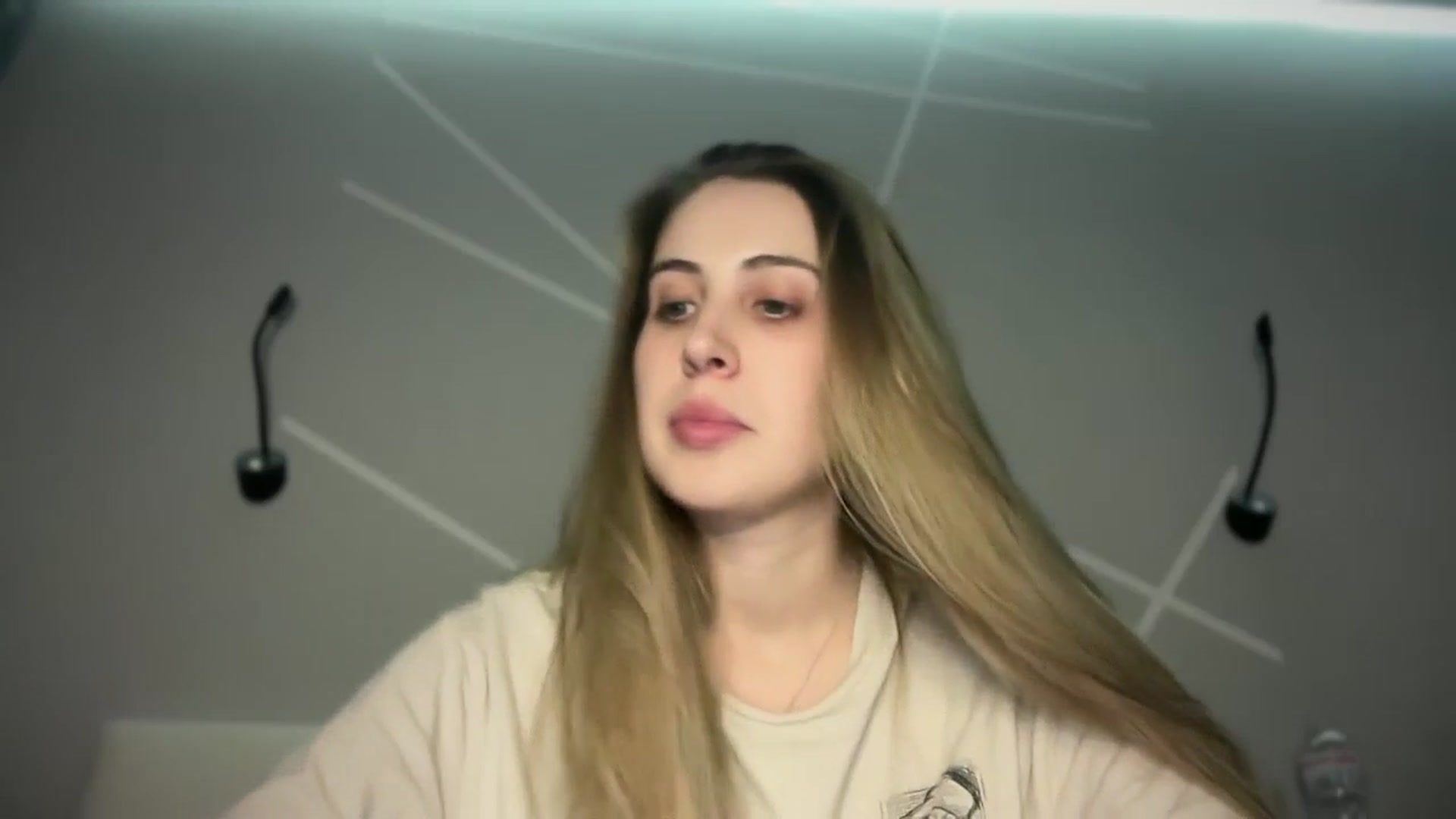 Gallery image thumbnail from MarryCox's myfreecams stream on, 12/03/2024, 13:53 image 3 of 20