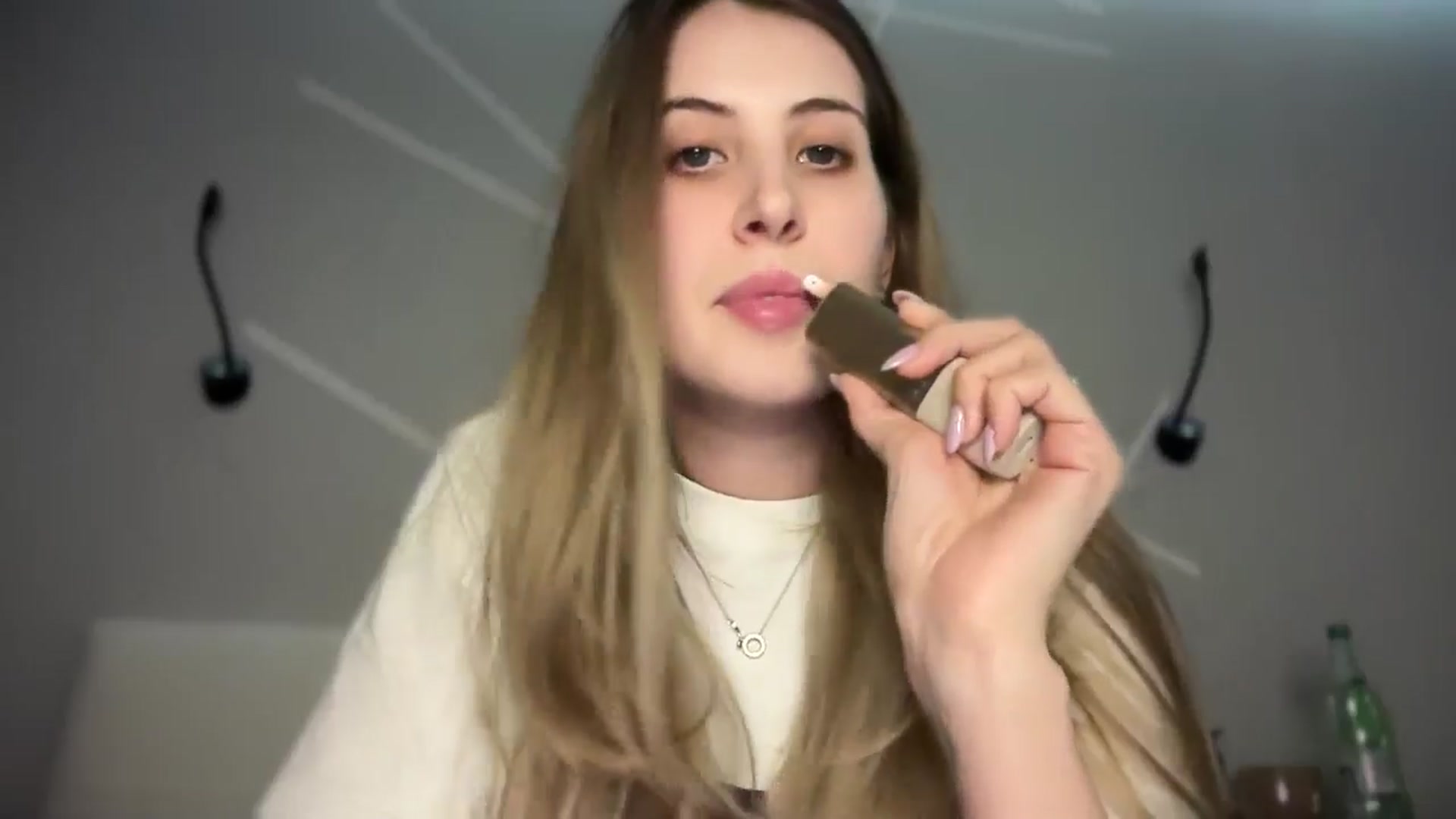 Gallery image thumbnail from MarryCox's myfreecams stream on, 01/02/2025, 15:15 image 17 of 20