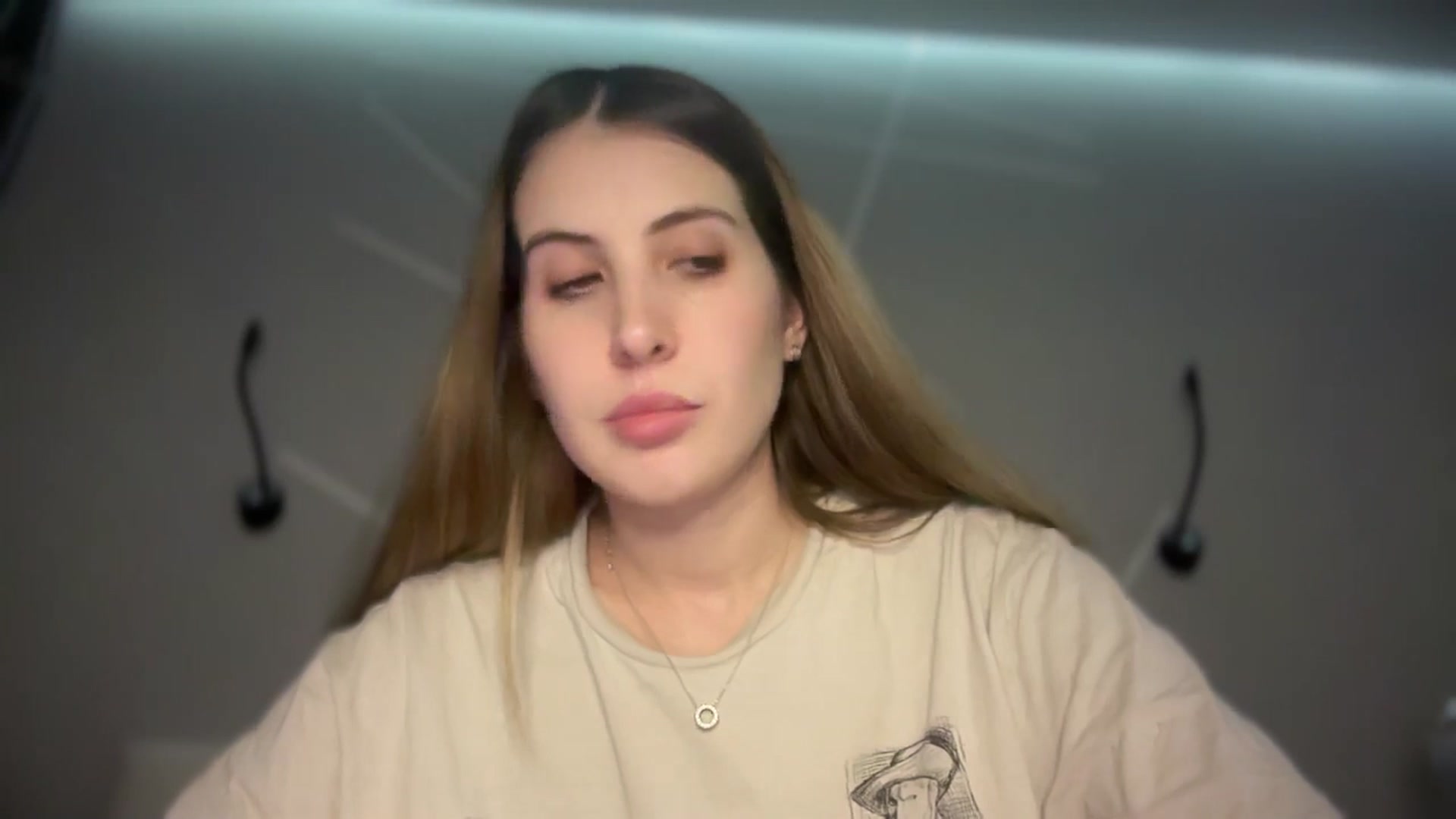 Gallery image thumbnail from MarryCox's myfreecams stream on, 01/09/2025, 14:25 image 14 of 20