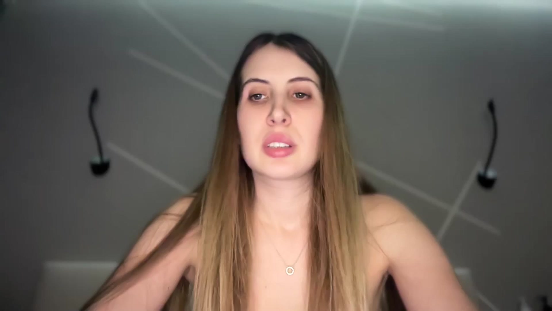 Gallery image thumbnail from MarryCox's myfreecams stream on, 01/14/2025, 14:11 image 14 of 20