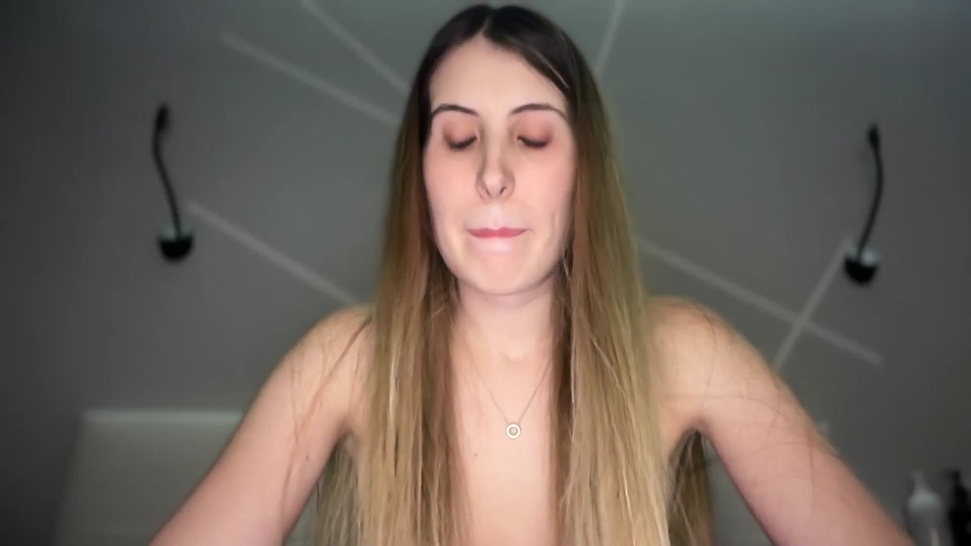 Gallery image thumbnail from MarryCox's myfreecams stream on, 01/14/2025, 14:11 image 20 of 20