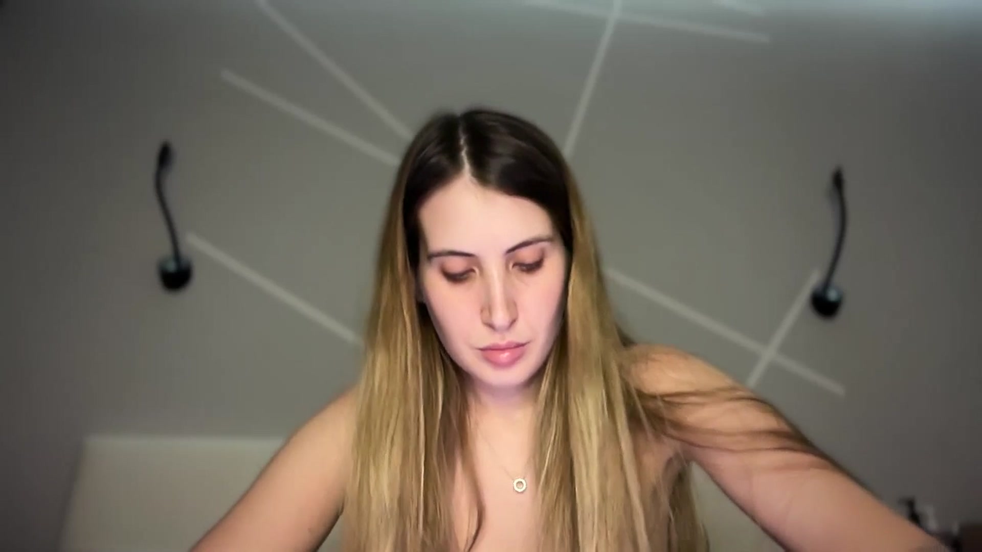 Gallery image thumbnail from MarryCox's myfreecams stream on, 01/17/2025, 15:03 image 7 of 20