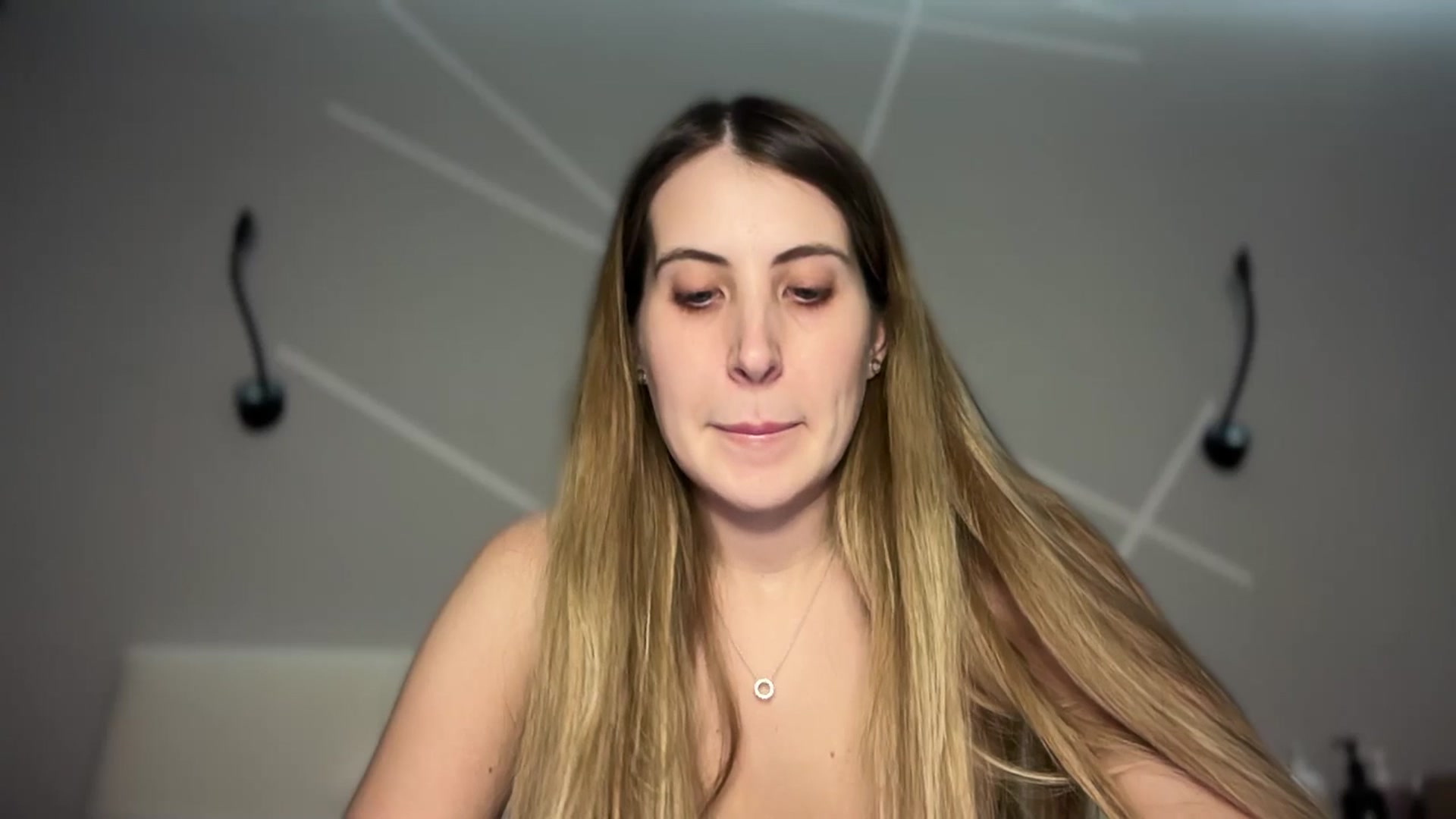 Gallery image thumbnail from MarryCox's myfreecams stream on, 01/17/2025, 15:03 image 5 of 20