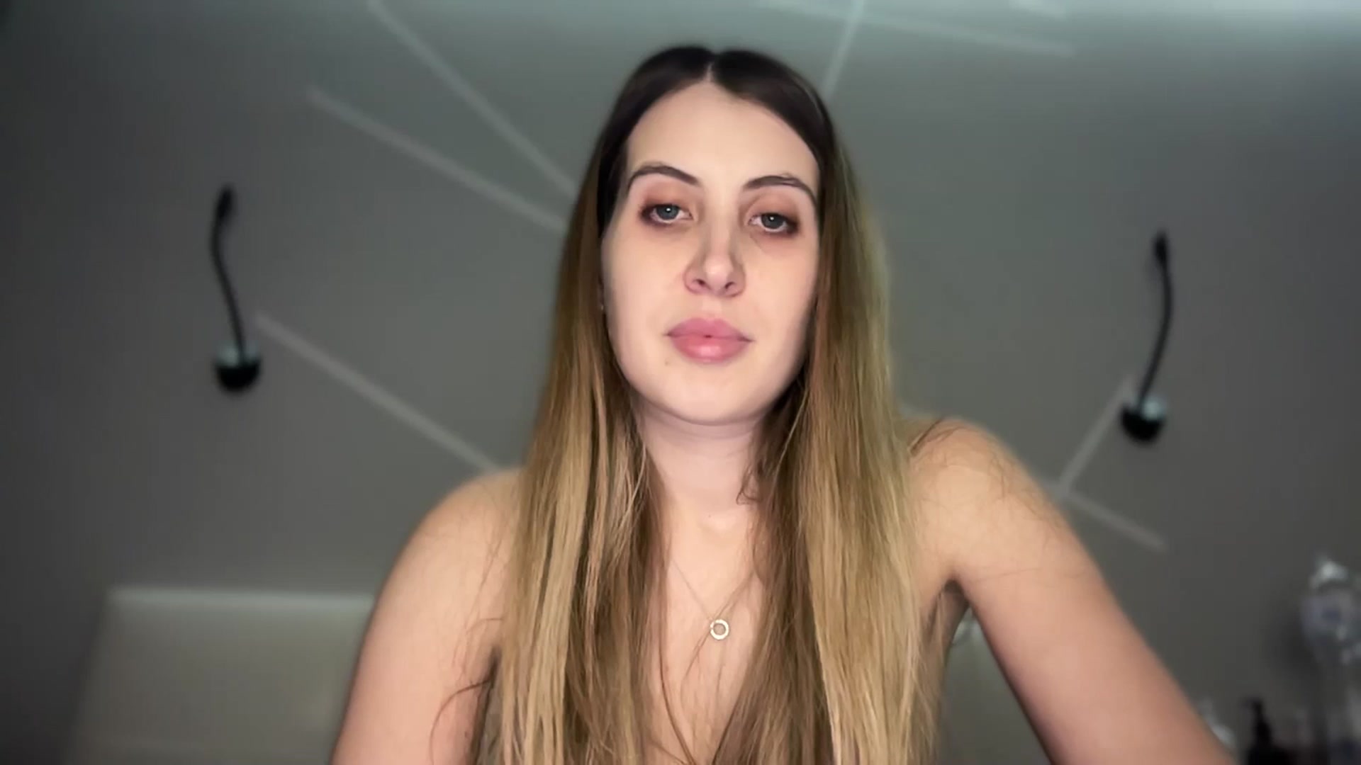 Gallery image thumbnail from MarryCox's myfreecams stream on, 01/21/2025, 14:12 image 13 of 20