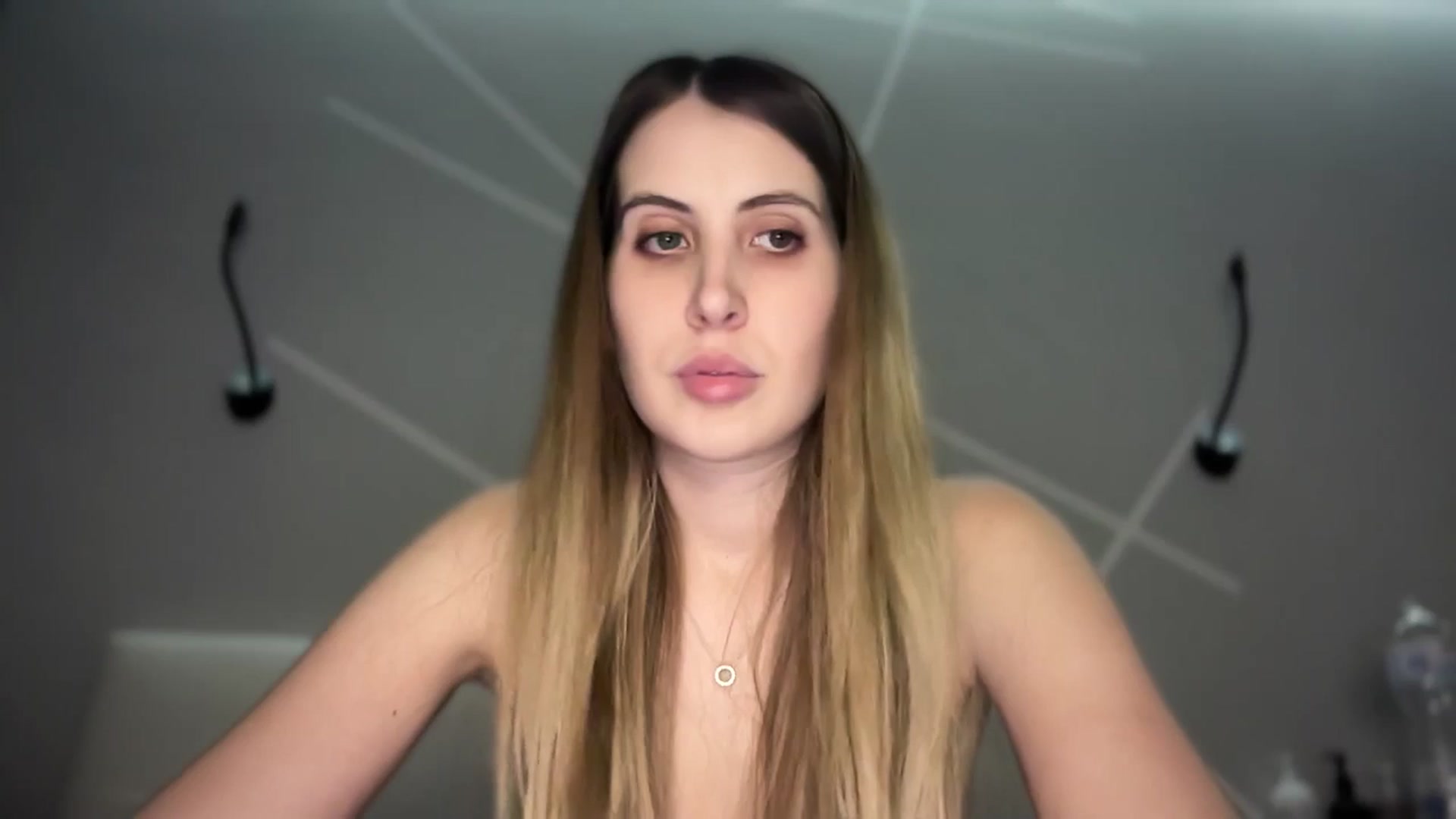 Gallery image thumbnail from MarryCox's myfreecams stream on, 01/21/2025, 14:12 image 18 of 20