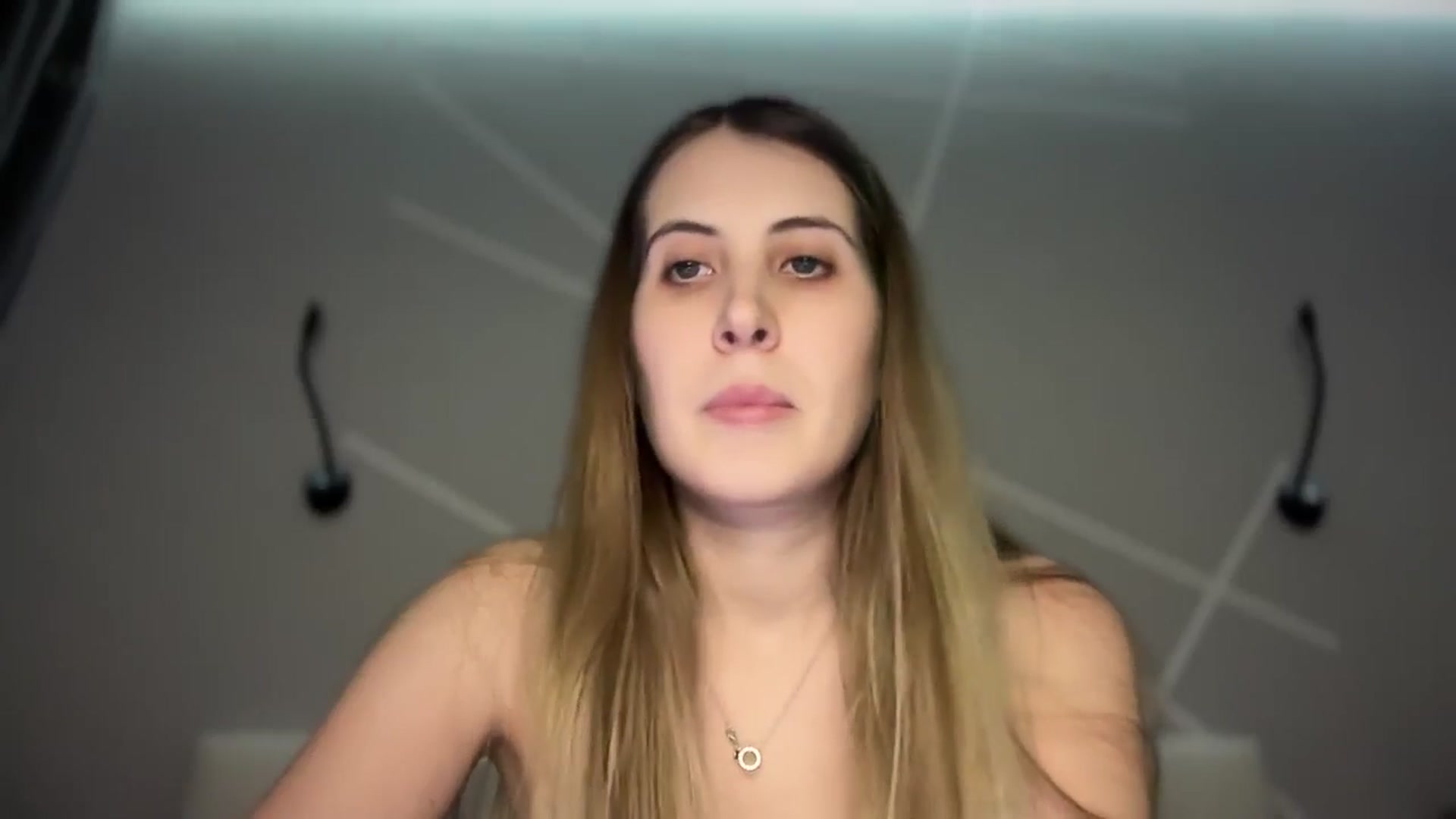 Gallery image thumbnail from MarryCox's myfreecams stream on, 01/24/2025, 14:23 image 8 of 20