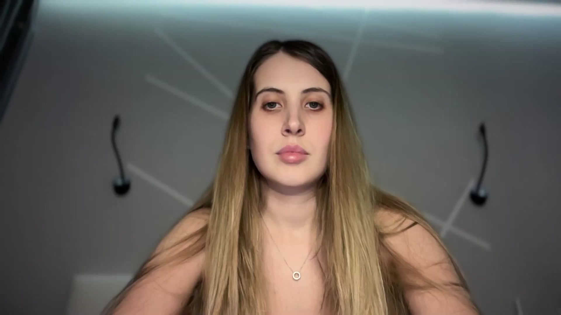 Gallery image thumbnail from MarryCox's myfreecams stream on, 01/29/2025, 15:49 image 17 of 20