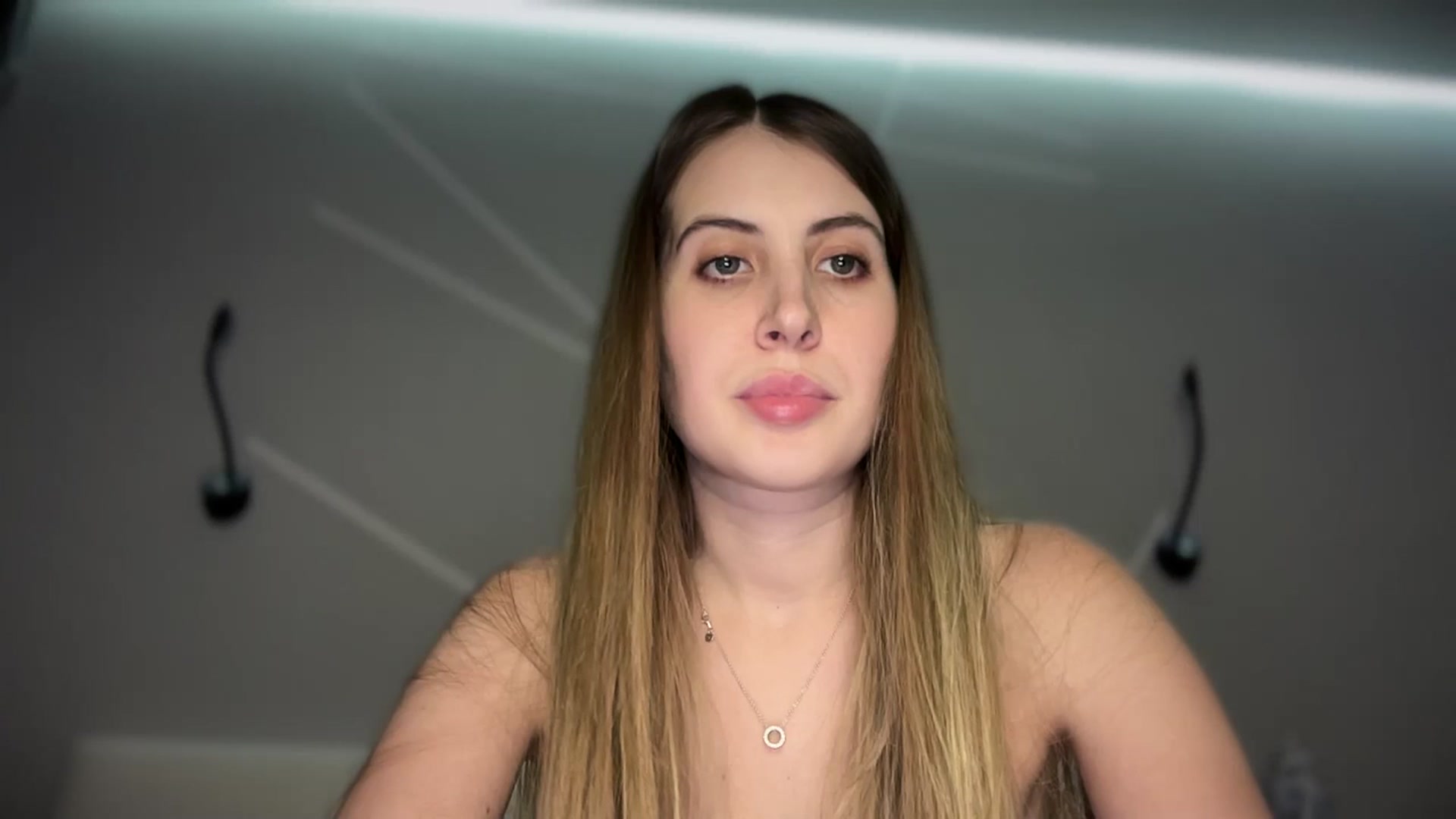 Gallery image thumbnail from MarryCox's myfreecams stream on, 01/30/2025, 14:15 image 6 of 20
