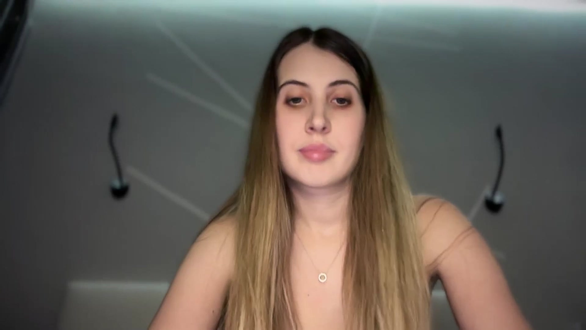 Gallery image thumbnail from MarryCox's myfreecams stream on, 01/31/2025, 14:05 image 17 of 20