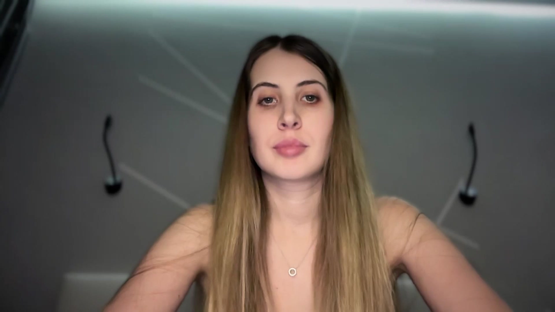Gallery image thumbnail from MarryCox's myfreecams stream on, 01/31/2025, 14:05 image 18 of 20