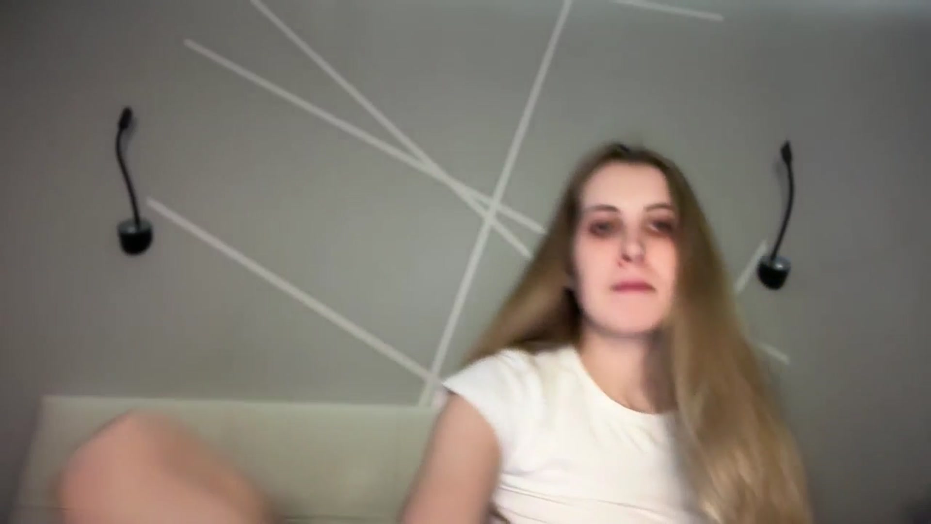 Gallery image thumbnail from MarryCox's myfreecams stream on, 04/25/2025, 13:28 image 3 of 20