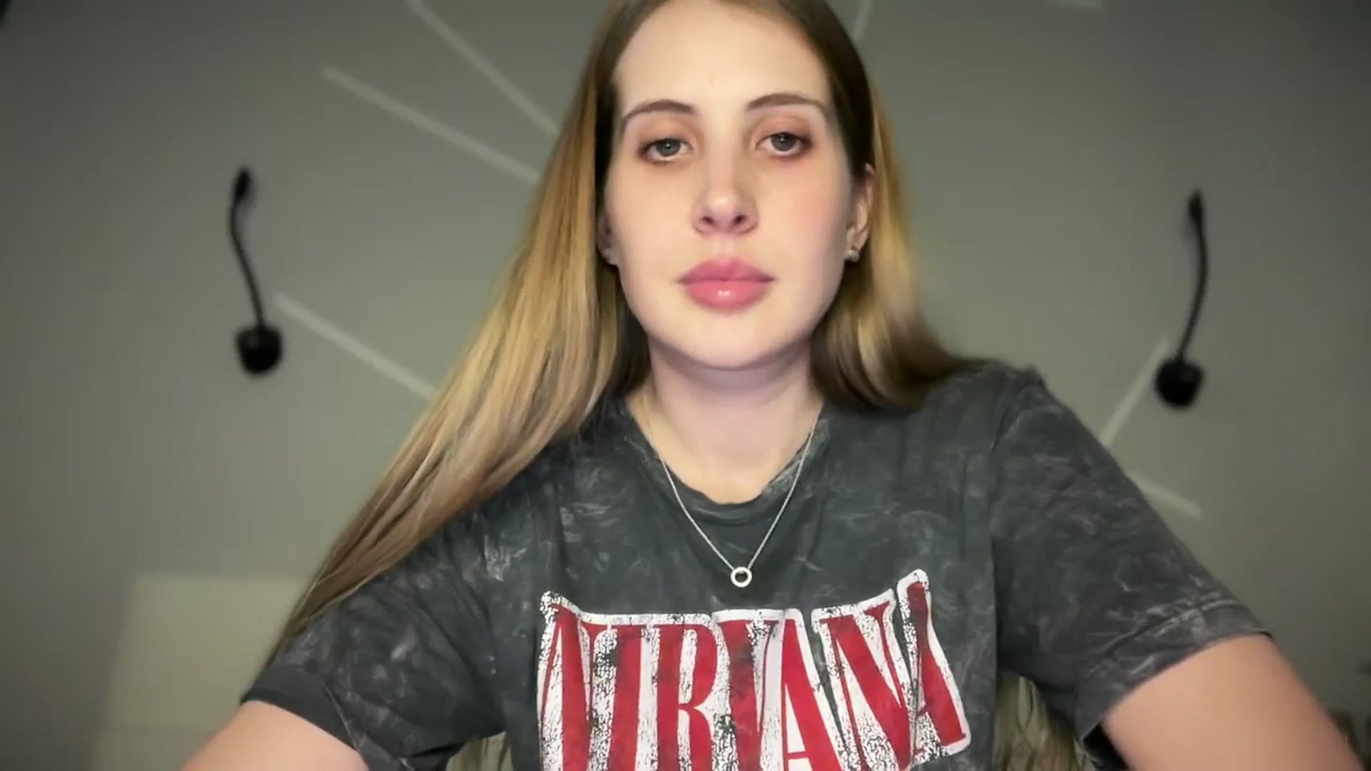 Gallery image thumbnail from MarryCox's myfreecams stream on, 04/29/2025, 13:03 image 3 of 20