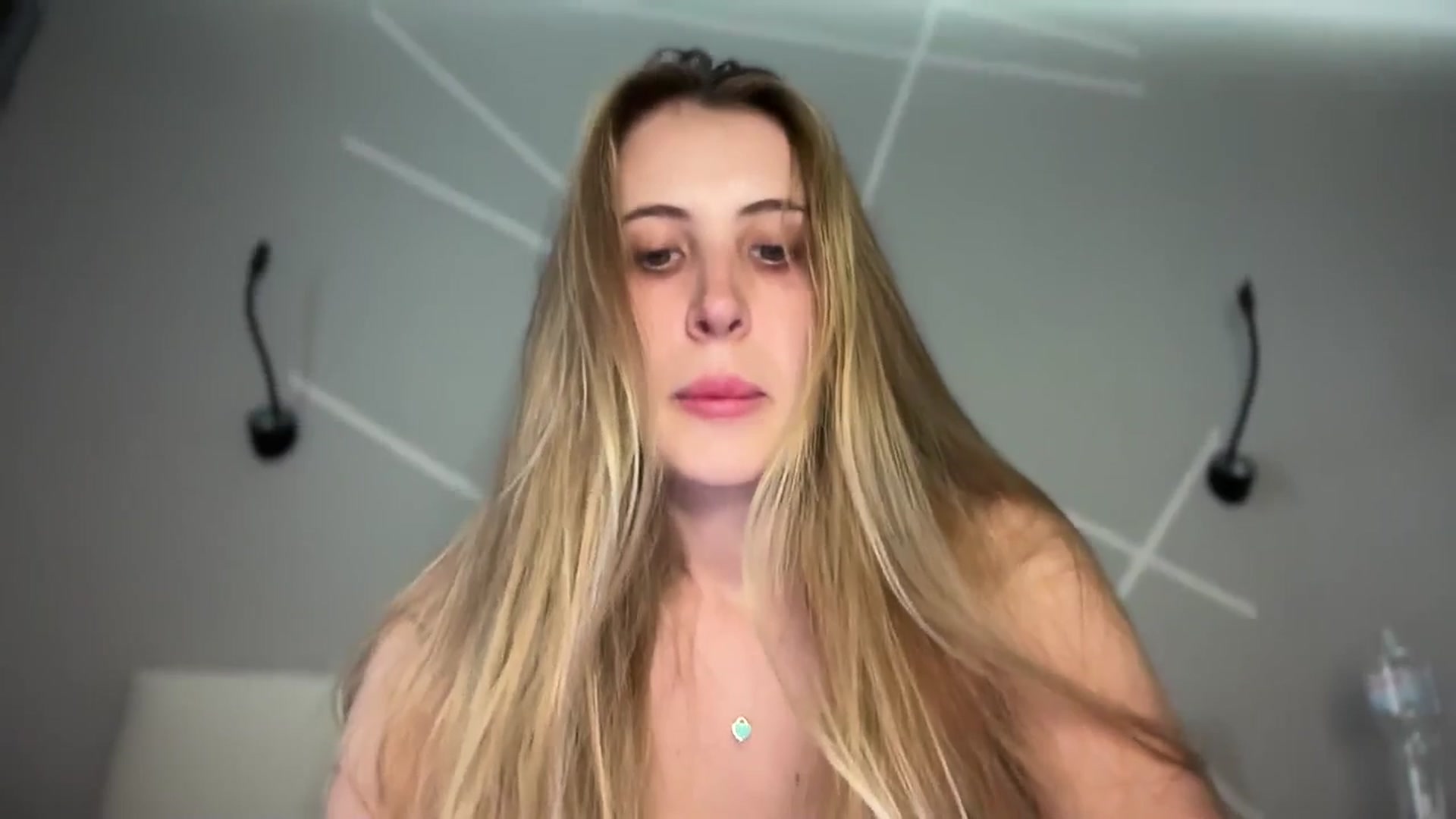 Gallery image thumbnail from MarryCox's myfreecams stream on, 06/13/2025, 13:08 image 17 of 20